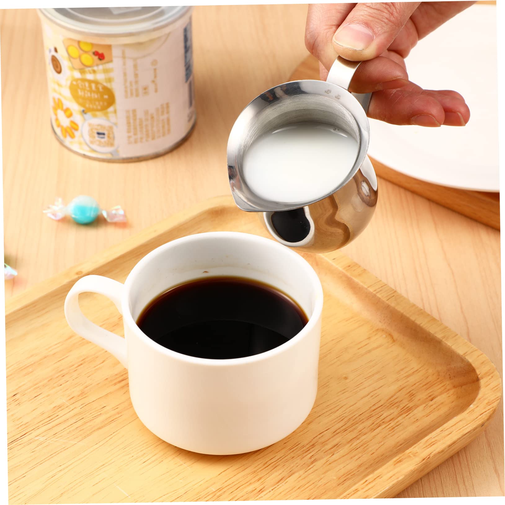 Housoutil 12 Piezas Jarritas de Leche Inoxidable Vertedor Profesional y Mango Ergonómico para Espresso y Cappuccino para Espumar Leche y Servir con Precisión Cafeterías y