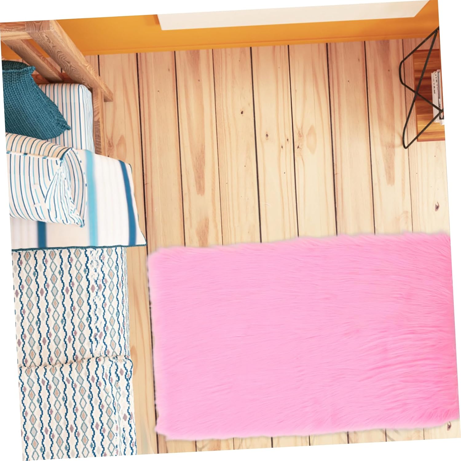 Nursery Carpet 2x3ft Shaggy Faux Fur Rug Soft Cozy Bedside Mat for Girls Bedroom Living Room