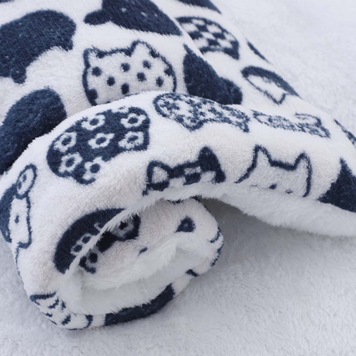 SENGHUI Cozy Calming Cat Blanket, Bed Self Heating Pet Pad, Ultra Soft and Warm Dog Mat Flannel Blankets for Indoor Cats, in A Variety of Sizes to Fit Most Pets (K, L)