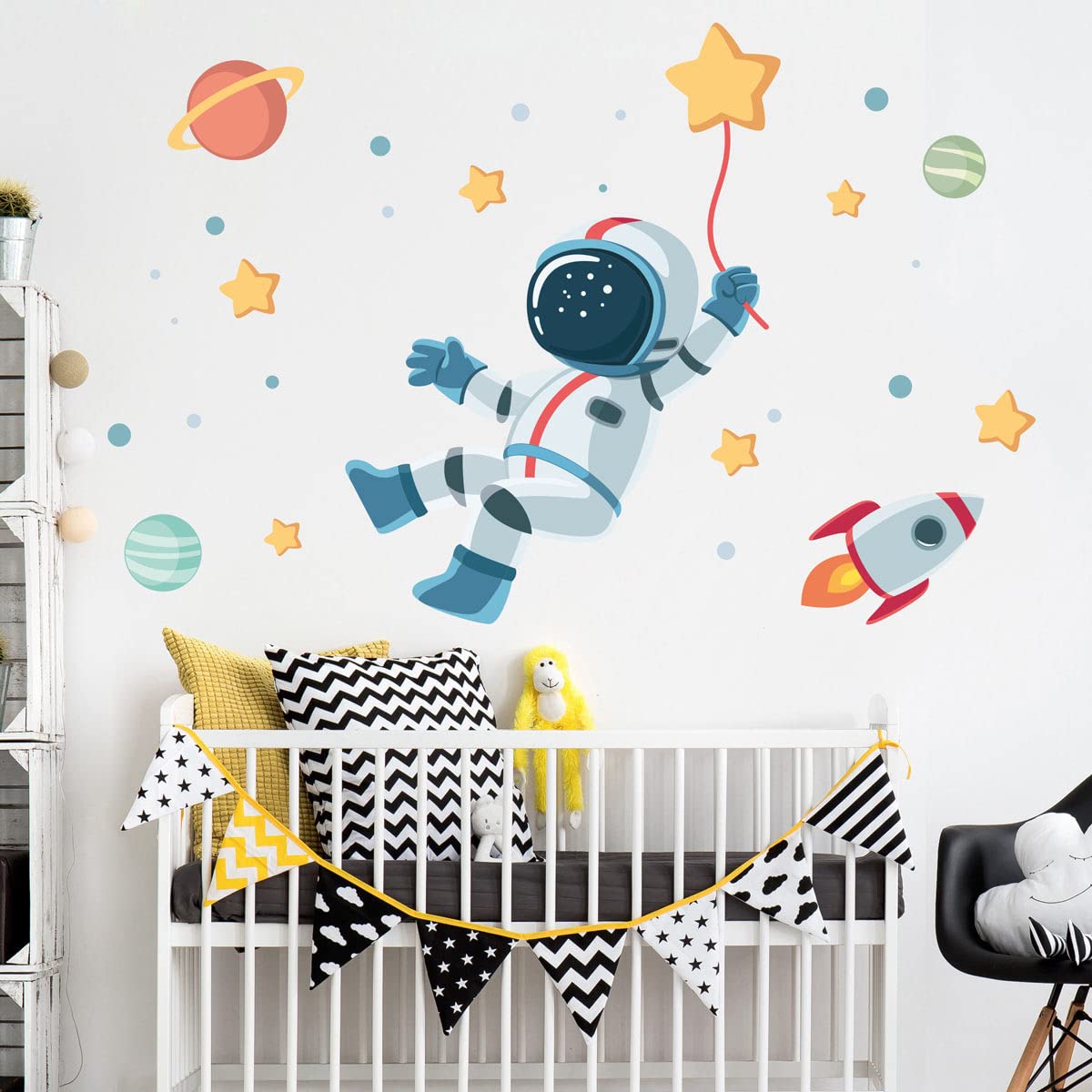 Stickers muraux enfants astronaute décor espace pour chambre bébé H90xL60 cm