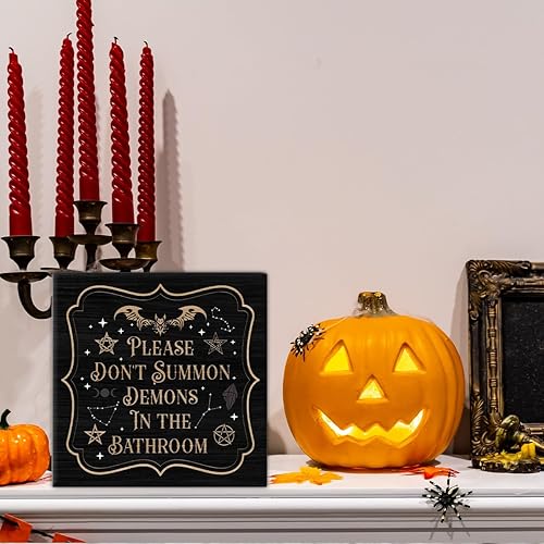Miniatura 4 de Letrero decorativo de Halloween para Halloween, baño, madera, murciélagos, decoración de casa de campo, mesa y escritorio (5 x 5 pulgadas)
