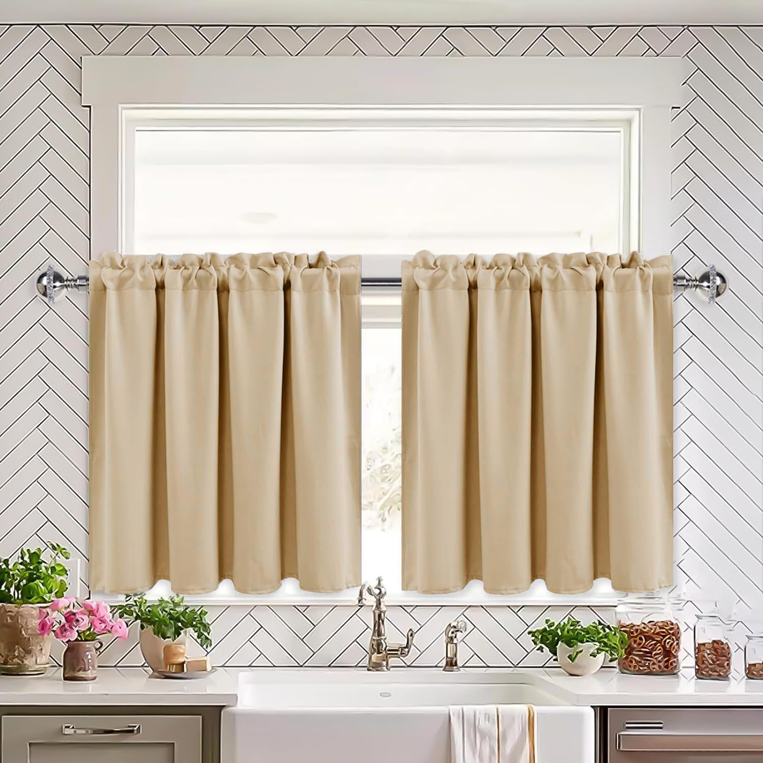 XWZO Gardinen Blackout, Vorhänge Blickdicht, Küchengardinen Bistrogardine Kurzer Scheibengardinen für kleines Fenster, Wohnwagen, B 66cm x H 114cm, Beige pro Paneel, 2er Set