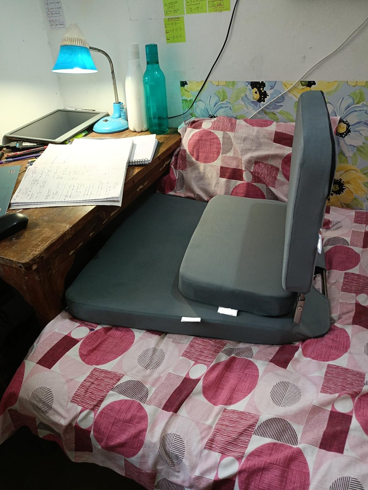 Sedia da meditazione, grande, pieghevole, con supporto per la schiena, per rilassarsi, yoga, meditazione, blocco per meditazione, telaio in acciaio inox, copertura lavabile e portatile (grigio scuro)