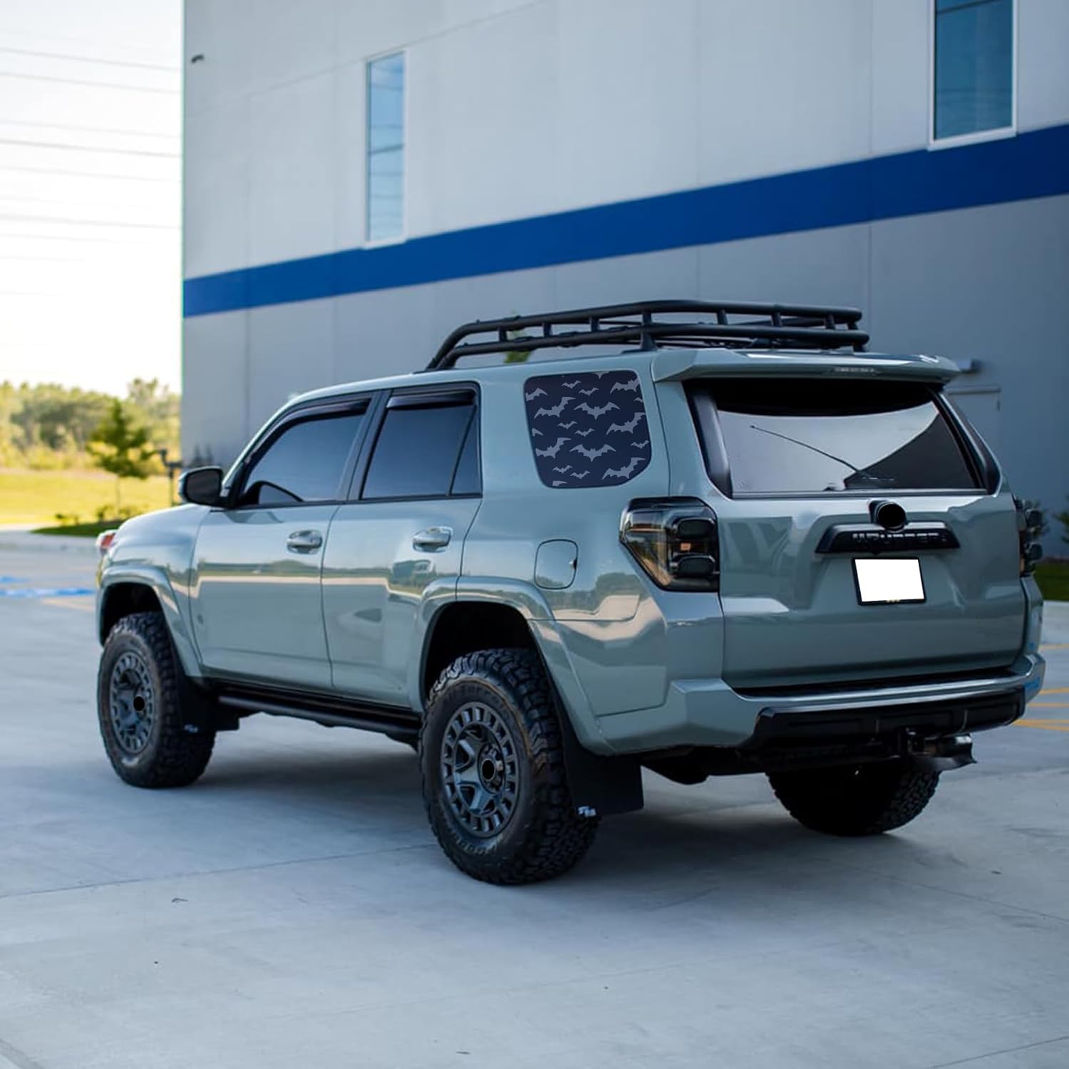 Universal Rear Side Window Bat Decals 42x95cm, 2PCS Matte Black Bat Silhouette Vinyl Stickers, Halloween Themed Car Truck SUV Window Graphics Exterior Accessories