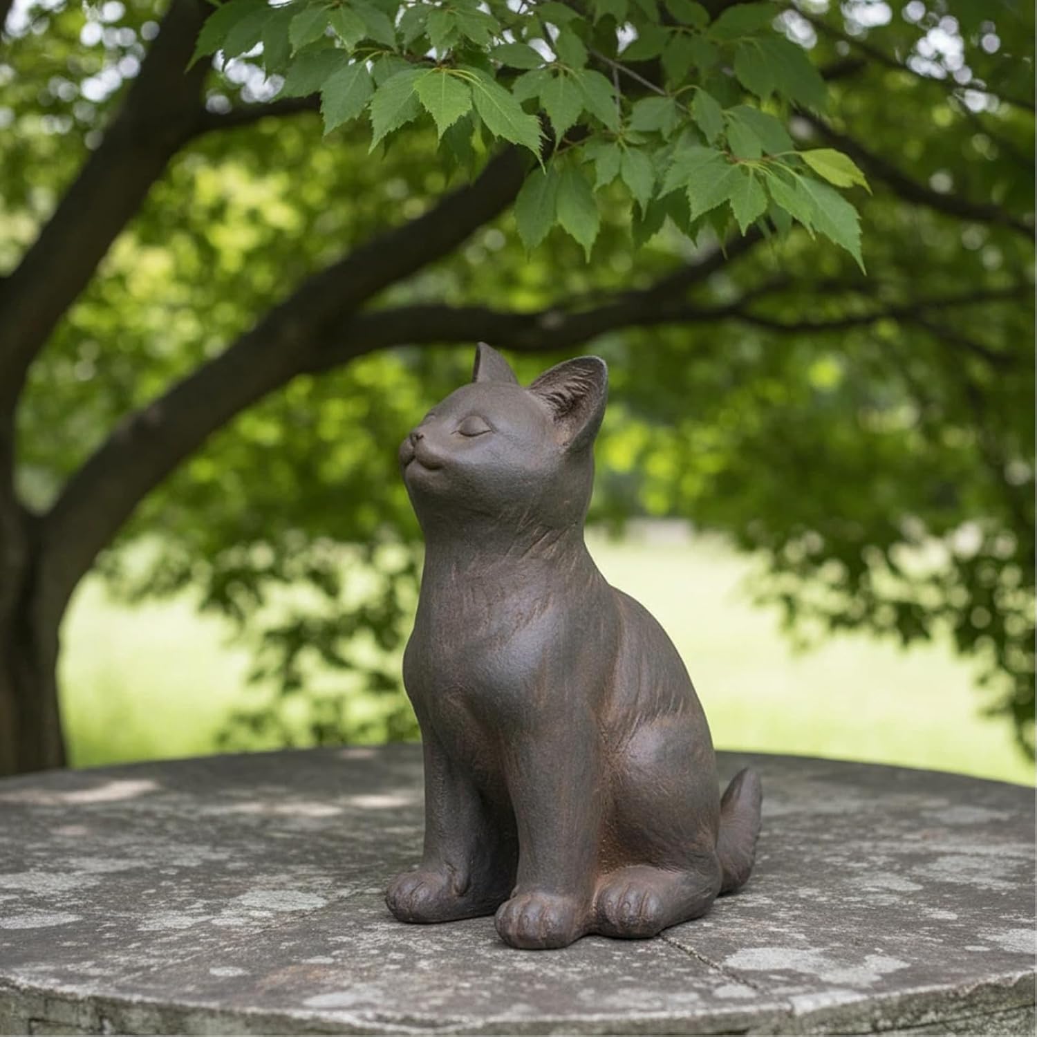 Braxio Cat Garden Statue Outdoor Decor - Realistic Sitting Cat Figurine for Patio, Yard, Porch, Resin Curious Kitty Sculpture Lawn & Home Decoration 8.5 x 5.4 x 10 Inch