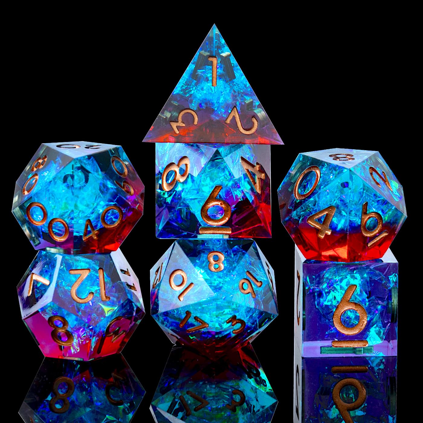 Lot de 7 dés DND à bord tranchant faits à la main pour jeux TTRPG, jeux polyédriques en résine polyédrique à bords tranchants pour jeux de rôle Shadowrun Pathfinder MTG (bleu rouge)