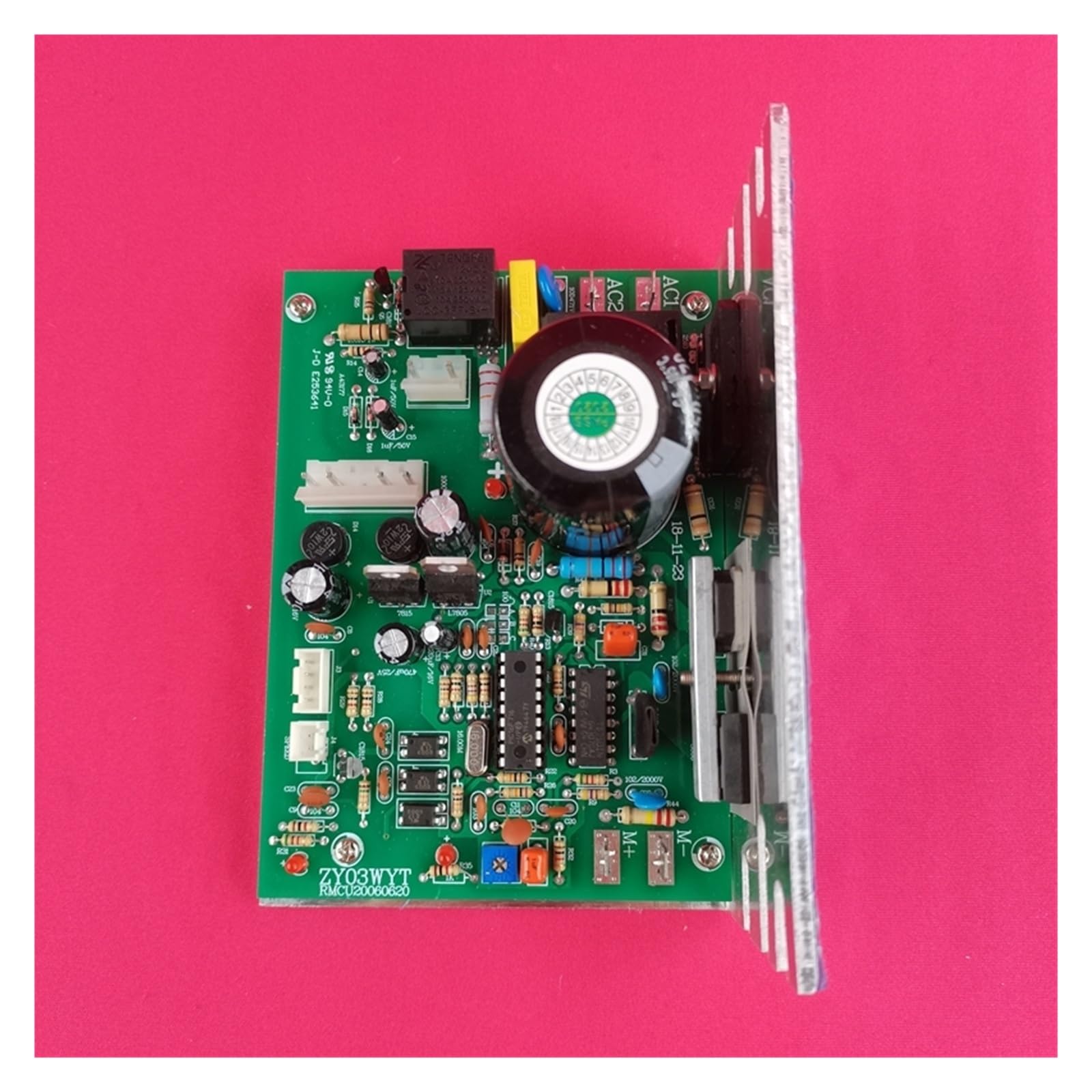 ZY03WYT – Contrôleur De Vitesse De Moteur for Tapis Roulant, Carte De Pilote A43178, Carte Mère Générale for Tapis Roulant, Carte D'alimentation RB3203 RB3205(220V,2 pins)