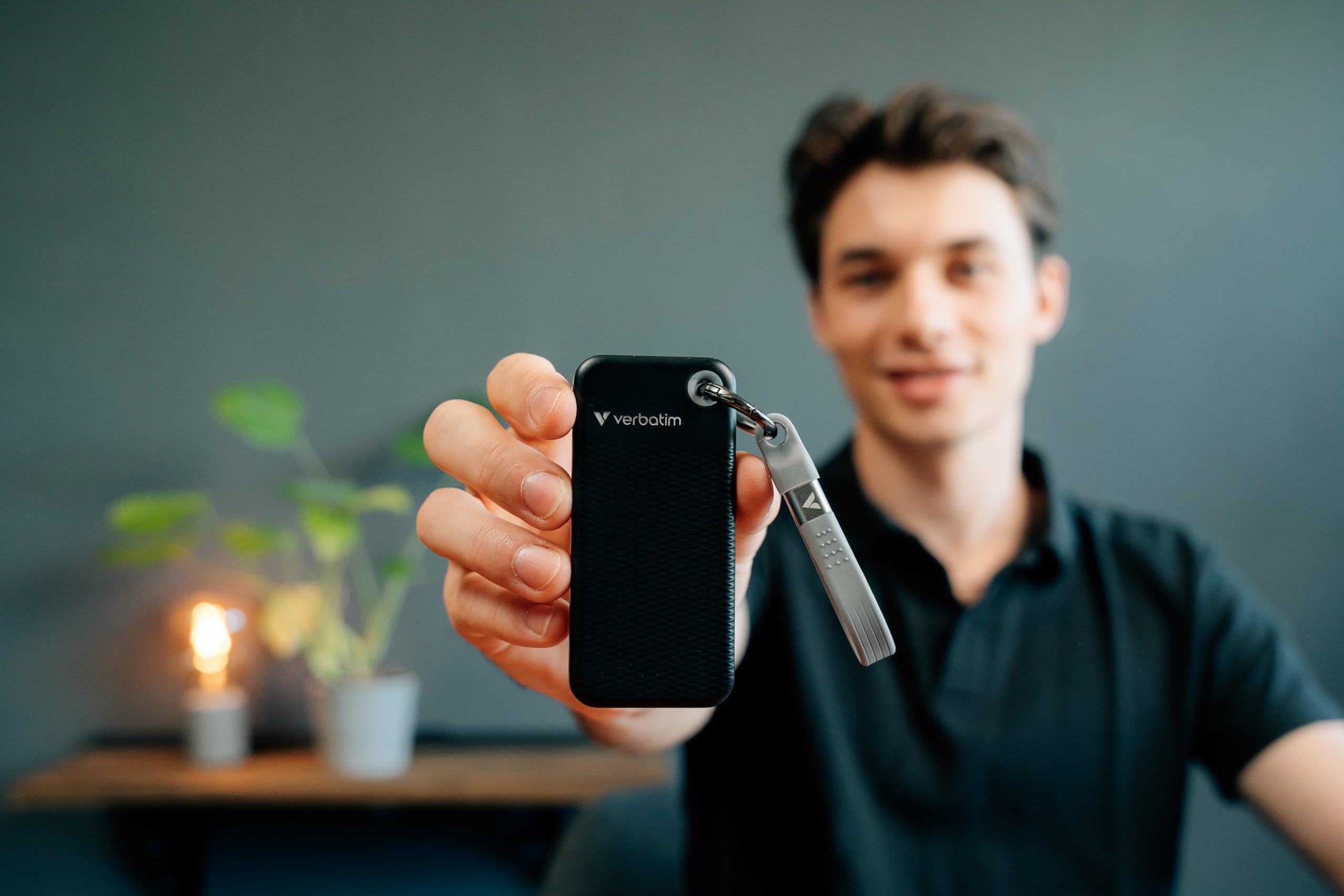 Verbatim Pocket SSD 512 Go, SSD Externe USB 3.2 Gen 2, jusqu'à 1000 Mo/s en Lecture et écriture, Disque Dur Portable pour PC, Mac et Console, Noir/Gris