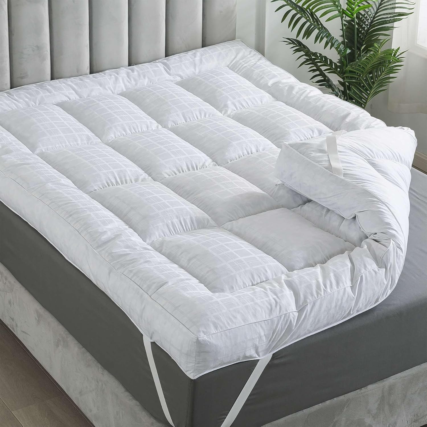 WhatsBedding 5 Inch Duck Feather Bed 100 Cotton Mattress Topper Extra Thick 2500gsm Overfilled Pillow Top Hotel Collection