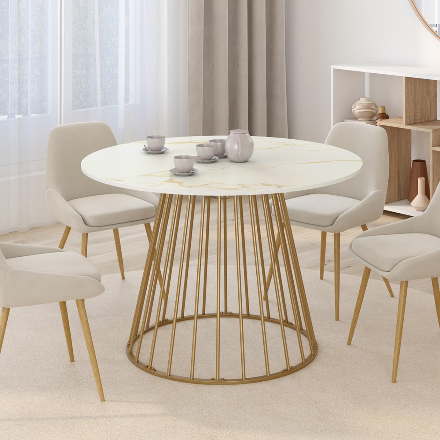 IDMarket - Mesa de comedor redonda YUNA 6 personas con pie de alambre de latón y mesa con efecto mármol blanco Alaska 110 cm