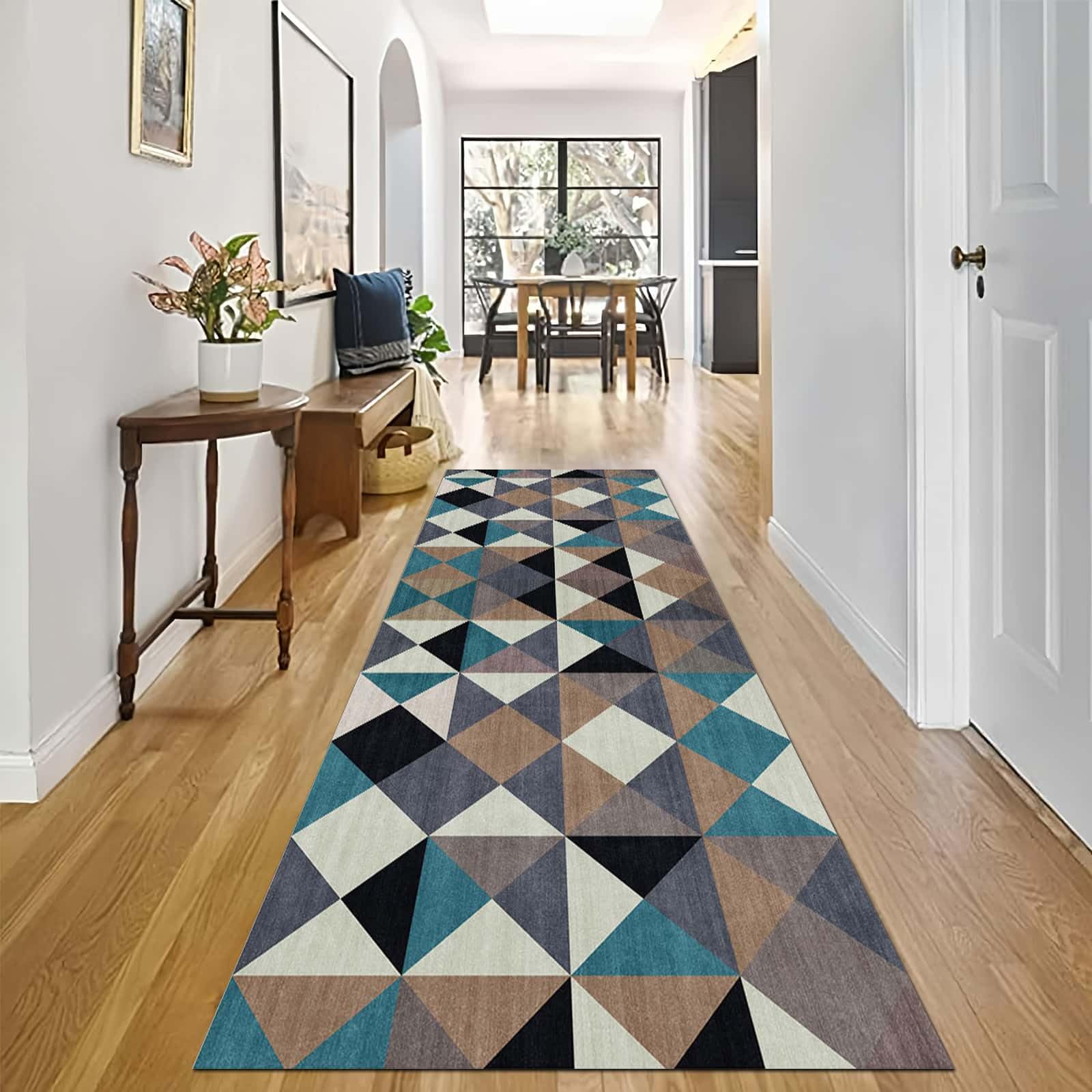Tapis de couloir long bleu et gris pour sécuriser l'entrée