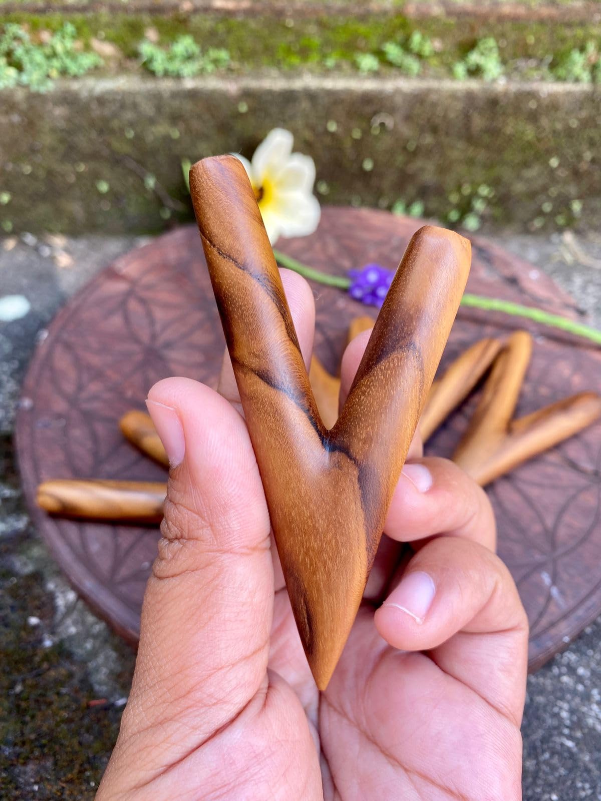 Knye Rape Hapé Curipe Sifflets chamaniques Besoins rituels Amazonas Teak Rapei Zereomnie Rituel Poussière