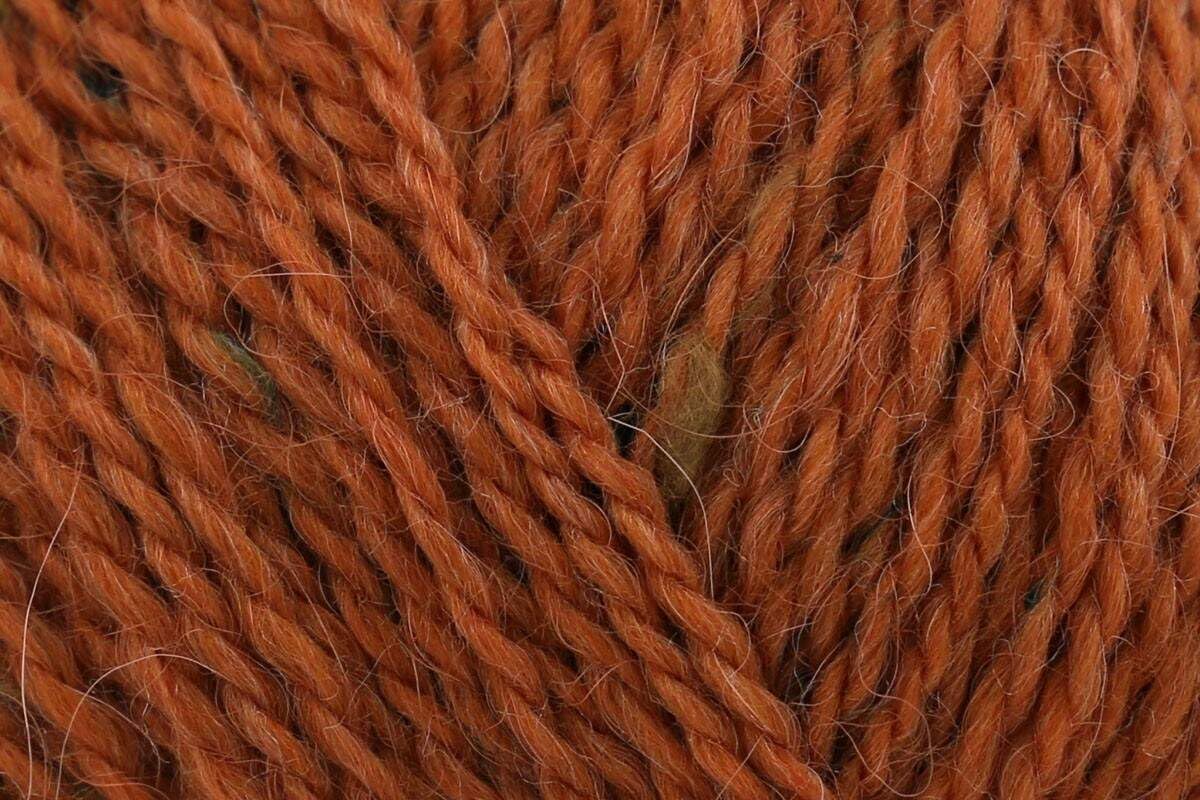 King Cole Homespun DK Yarn – Wool, Alpaca & Acrylic Blend Rustic Double Knit 175m for Sweaters & Accessories - Ginger (5115) - 50g Ball