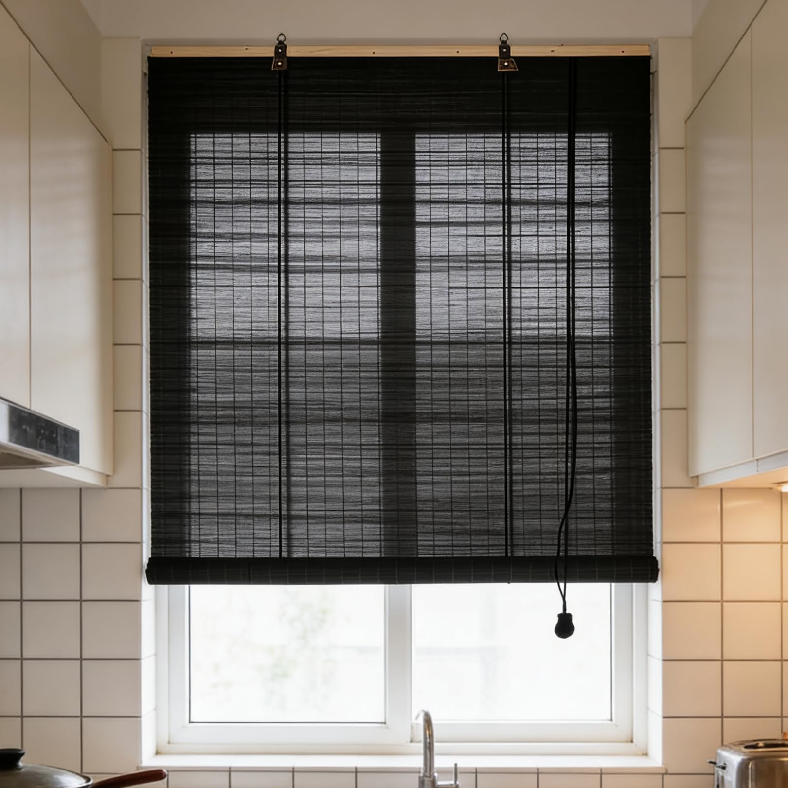 100x170cm Schwarz Bambusrollo für Fenster Sonnenschutz Sichtschutz Bambus Raffrollo Mit Lifter Outdoor Rollo Wetterfest Anti-UV Blackout Jalousie für Garten Terrasse Balkon Dekoration