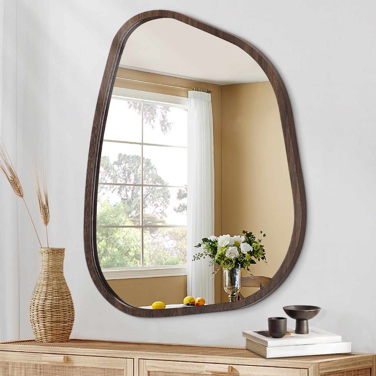 HLFMVWE Irregular Wooden Framed Wall Mirror, Asymmetrical Unique Hanging Artistic Mirror Decor Bathroom Vanity Bedroom Living Room Entryway Hallway Large 65 x 45CM Brown
