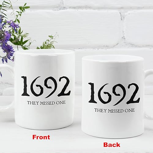 Miniatura 2 de Harvey Martin 1692 They Missed One - Taza de café (11 onzas), color blanco