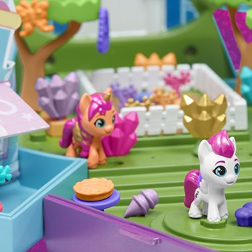 Miniatura 8 de My Little Pony Mini World Magic Epic Crystal Brighthouse juguete, juego para construir con 5 figuras coleccionables, para niños a partir de 5 años