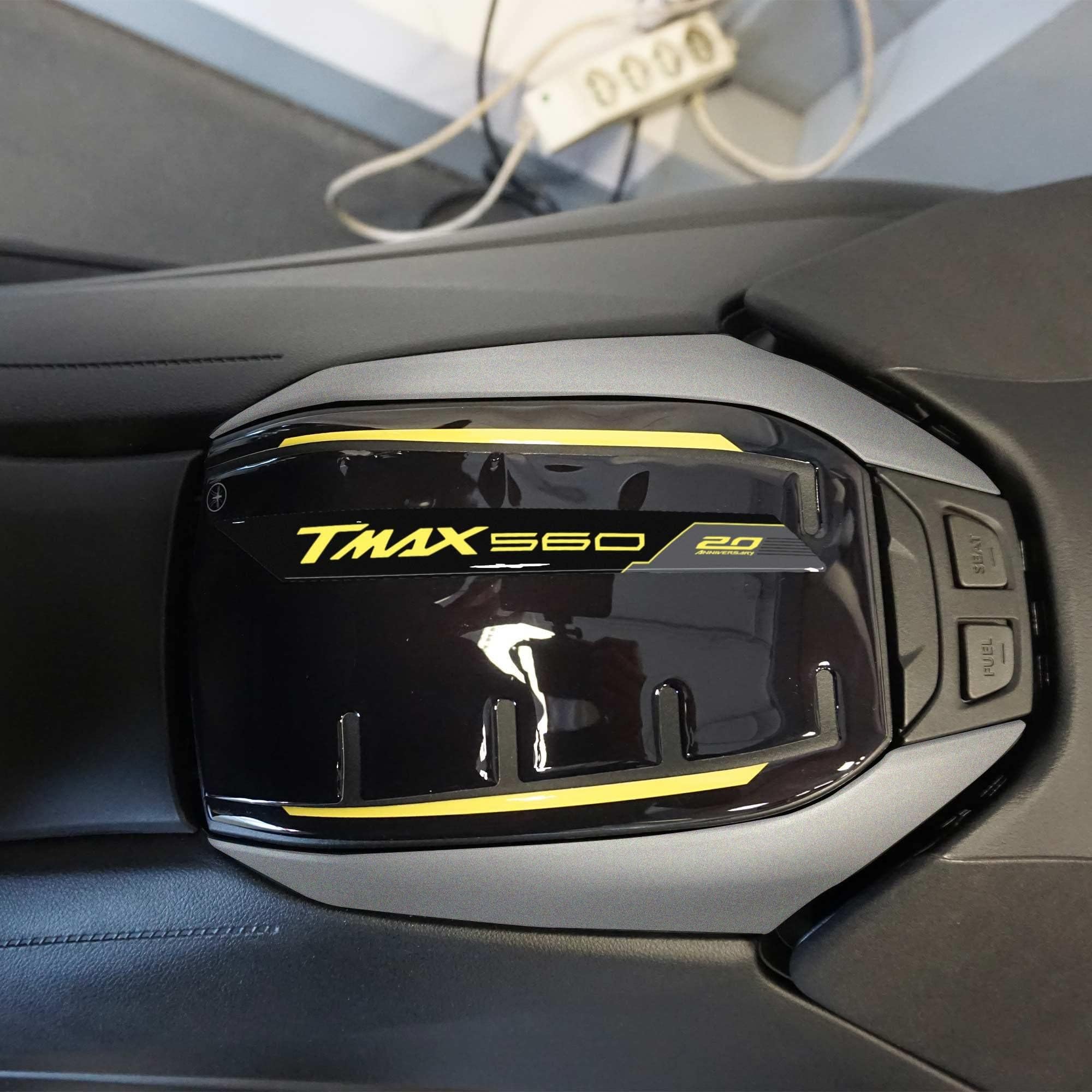 labelbike - 3D Sticker Motorcycle Tank Door Protection and Decoration in Resin Compatible with Yamaha Tmax 560 20Th Anniversary 2021