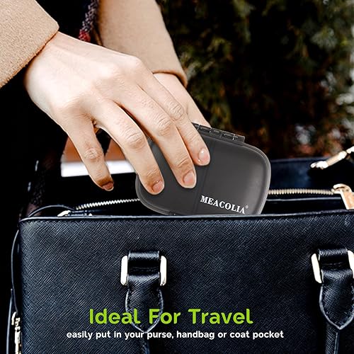 Miniatura 6 de MEACOLIA Pastillero de viaje, pastillero diario portátil con diseño fácil de abrir y 8 compartimentos para guardar vitaminas, aceite de hígado de