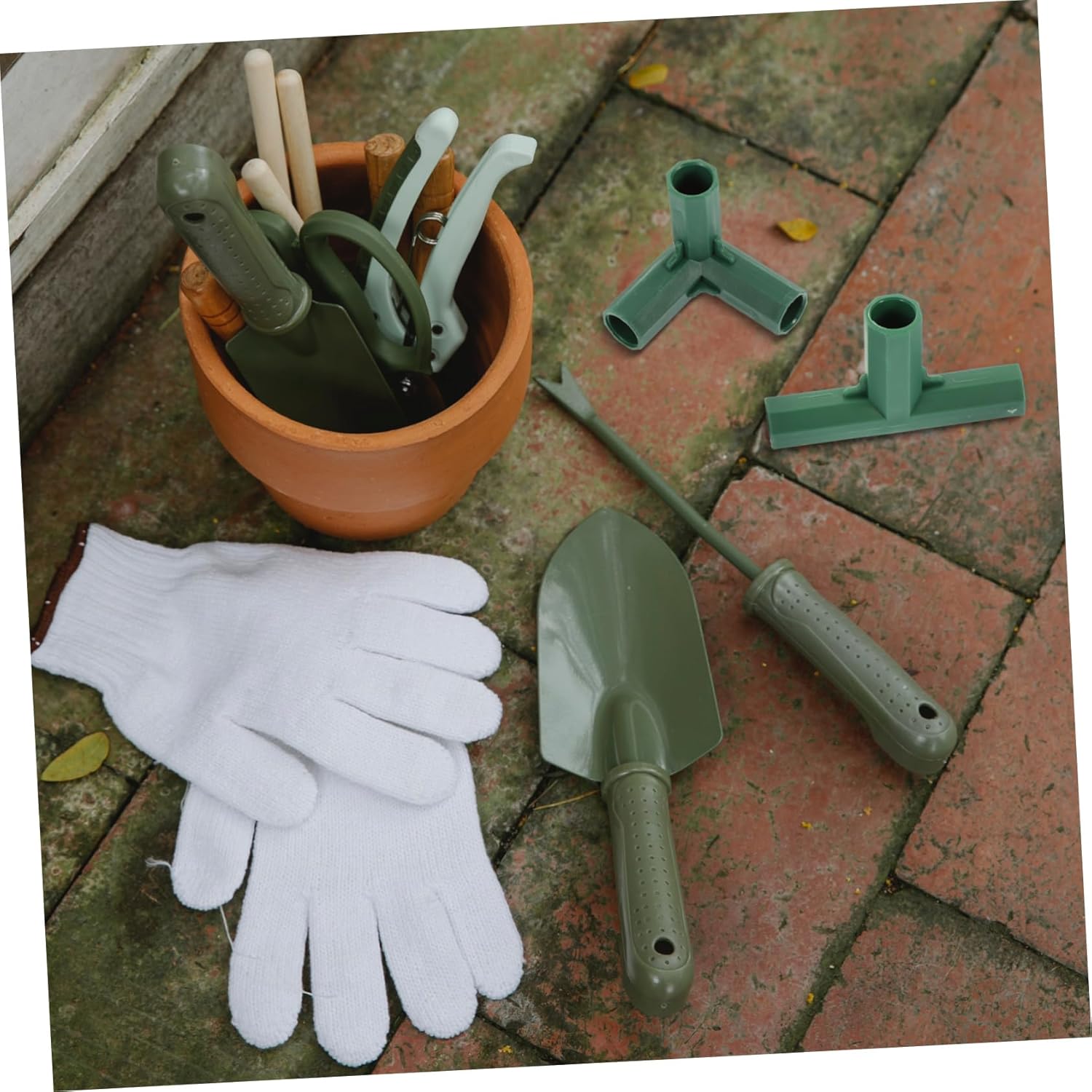 Toddmomy 20pcs Three-Way Four-Way Bracket Flower Stakes Connector Gardening Frame Connector Plant Stands Bracket Plant Trellis Connector PVC Fittings Plastic Water Tent, Green