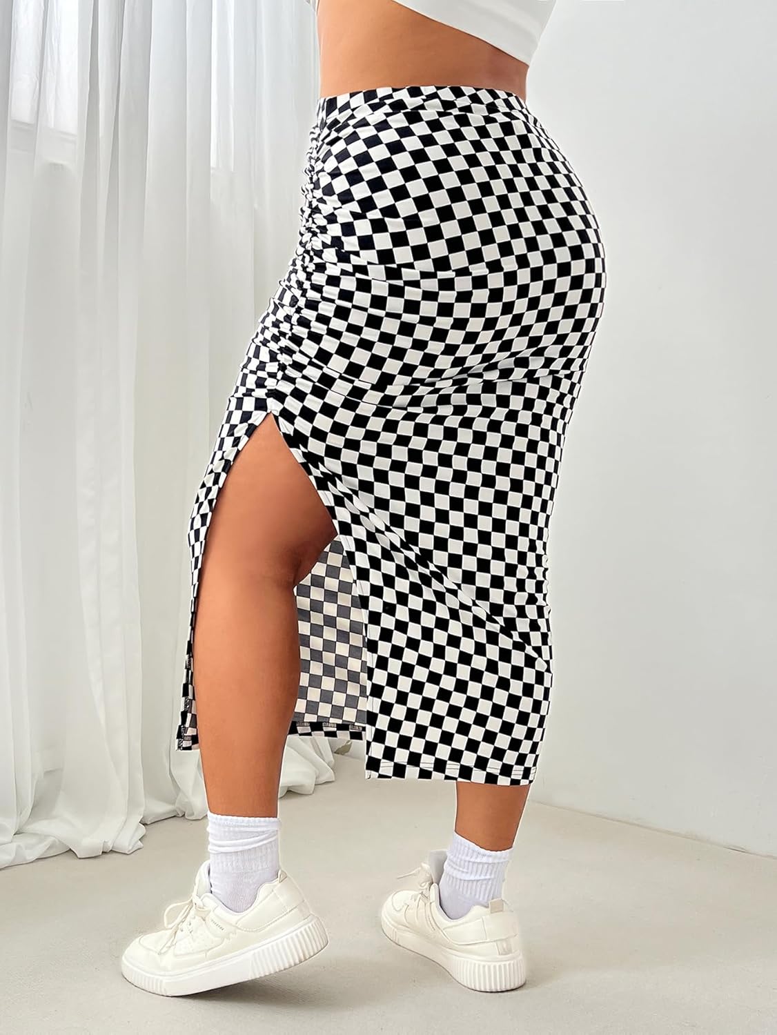 Verdusa Women's Plus Size Plaid Ruched Bodycon Skirts Split Midi Pencil Skirt - Image 2