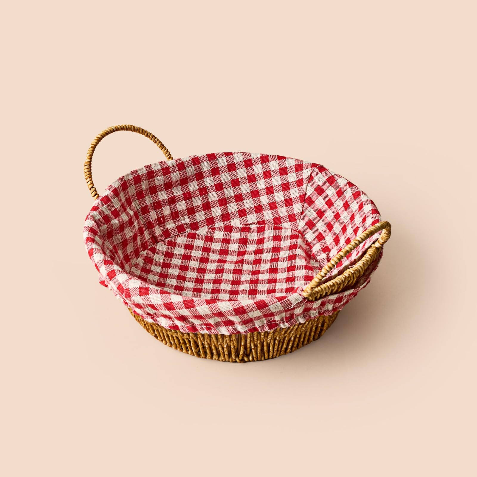 AmberHaus Doğal Rattan Kumaşlı Ekmeklik ve Sunum Sepeti - Kırmızı Kumaş Örtülü Rustik Kahvaltı ve Servis Düzenleyici (Yuvarlak)