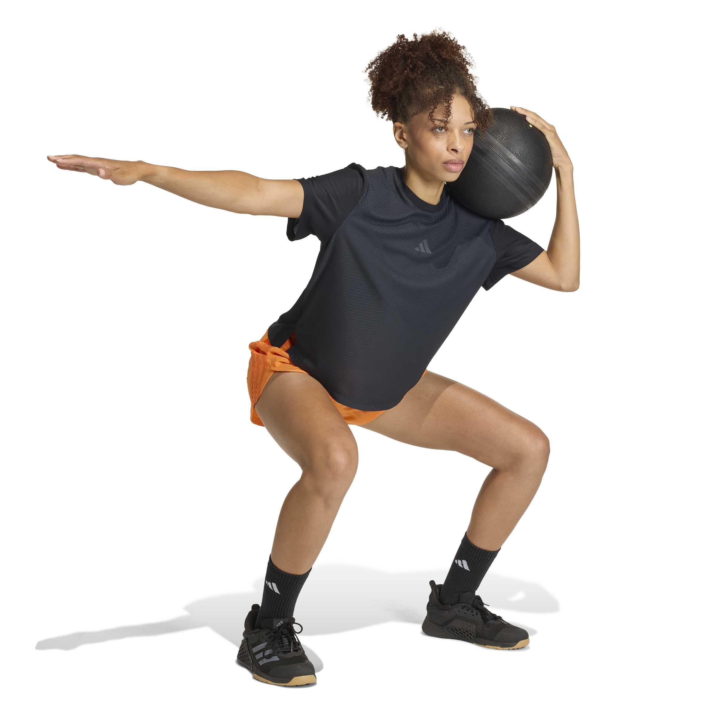 adidas Women's Pacer Workout Shorts mit hohem Bund aus gewebtem Material