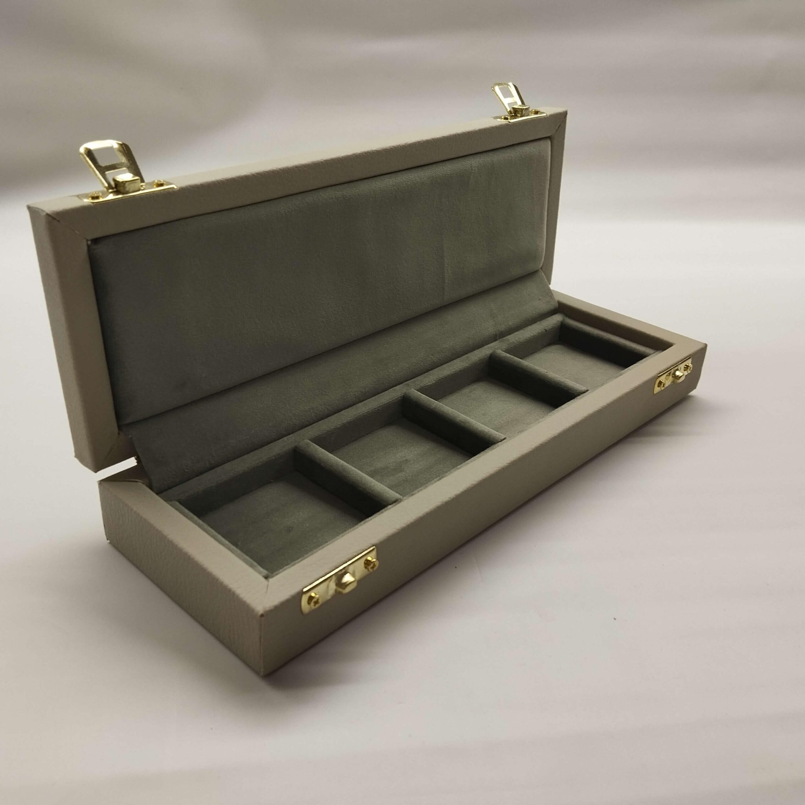 Caja para monedas de colección 4 compartimentos 47x47 mm, madera maciza, ecopiel y terciopelo italiano, numerada – estuche numismática artesanal