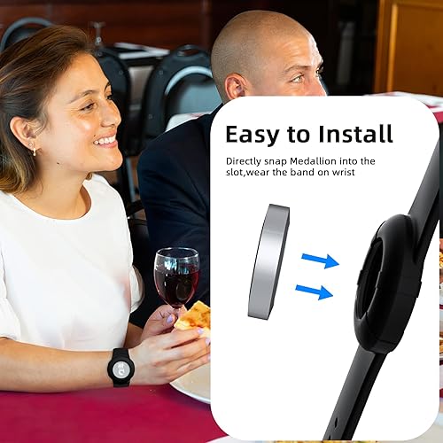 Miniatura 3 de MAKCPOIMER Accesorio de banda deportiva de medallón de princesa, paquete de 2 pulseras de silicona para guardar medallones de carnaval del océano,