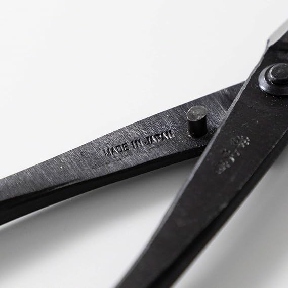 Wazakura Hand Forged Bonsai Cutter, Made in Japan, Japanese Gardening Tool for Bonsai Branch, Trunk, and Root (Straight Edge)