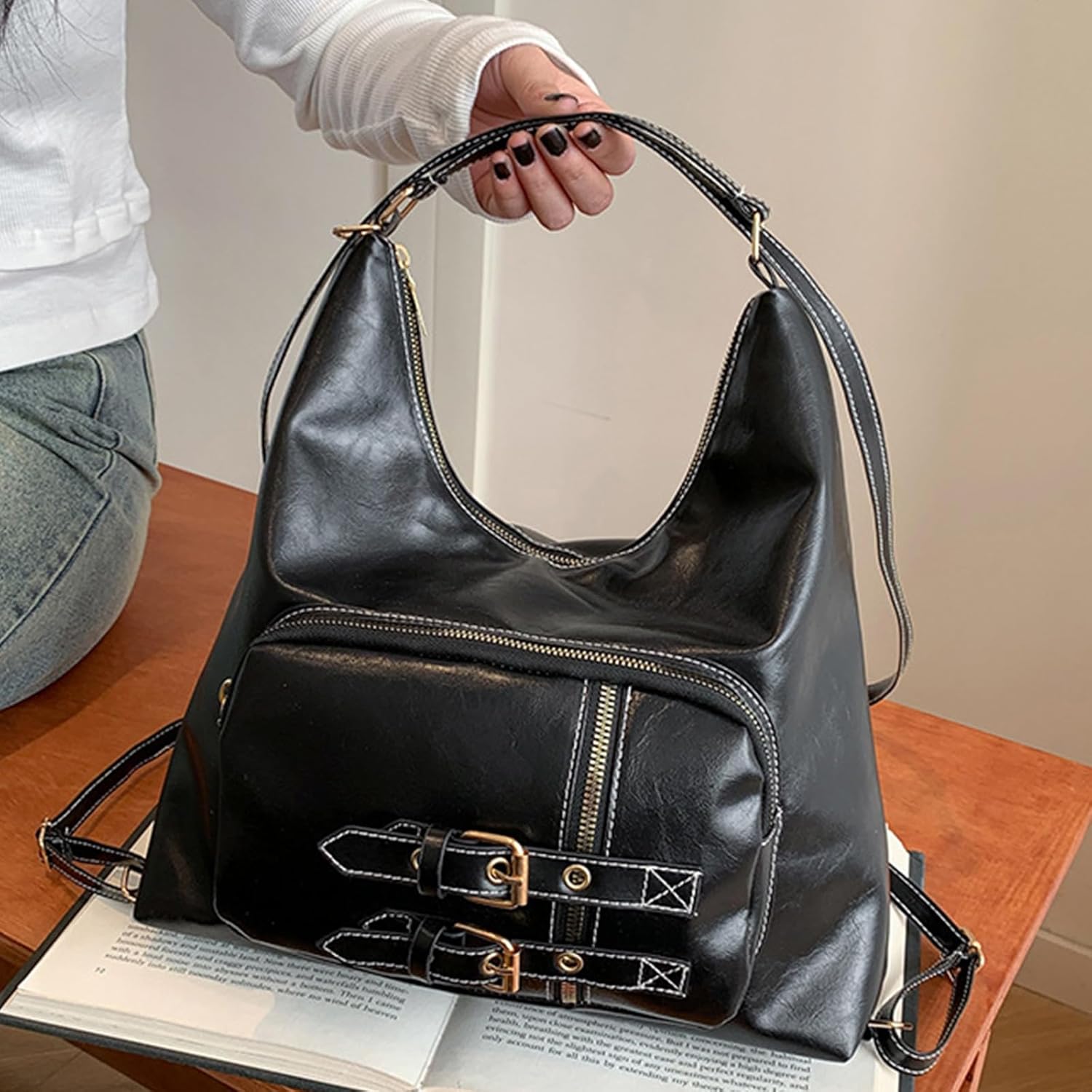 Soft PU Leather Shoulder Bag for Women Stylish School Bag Casual Crossbody Purse Underarm Handbag with Adjustable Strap - Image 4