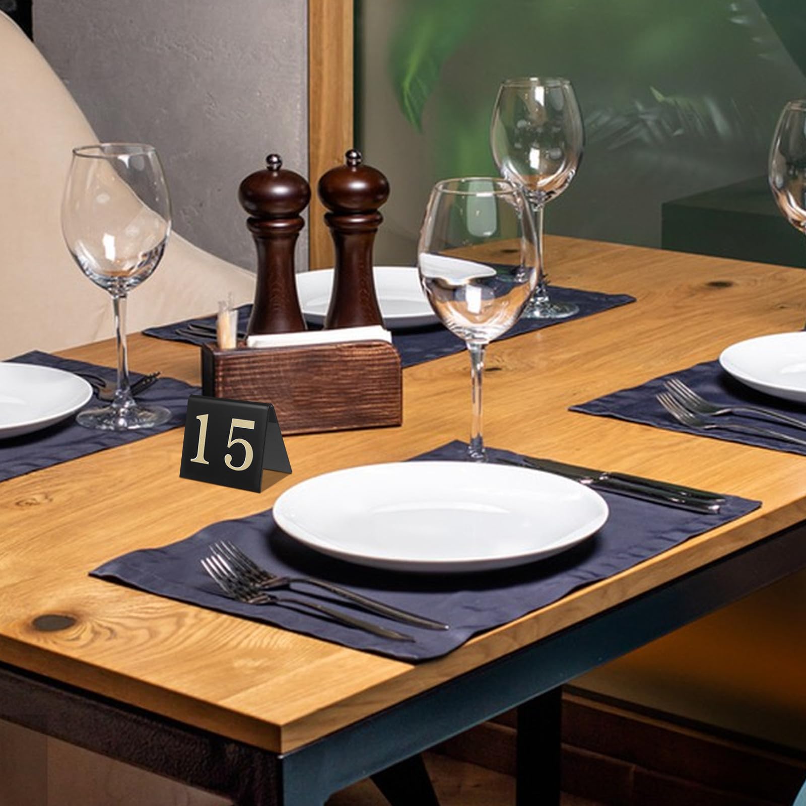 Produktbild von 20 V-förmige Acryl-Tischnummern (1–20), Doppelseitig, Gelb – Wiederverwendbar Für Restaurant, Café, Buffet & Tatortmarkierung