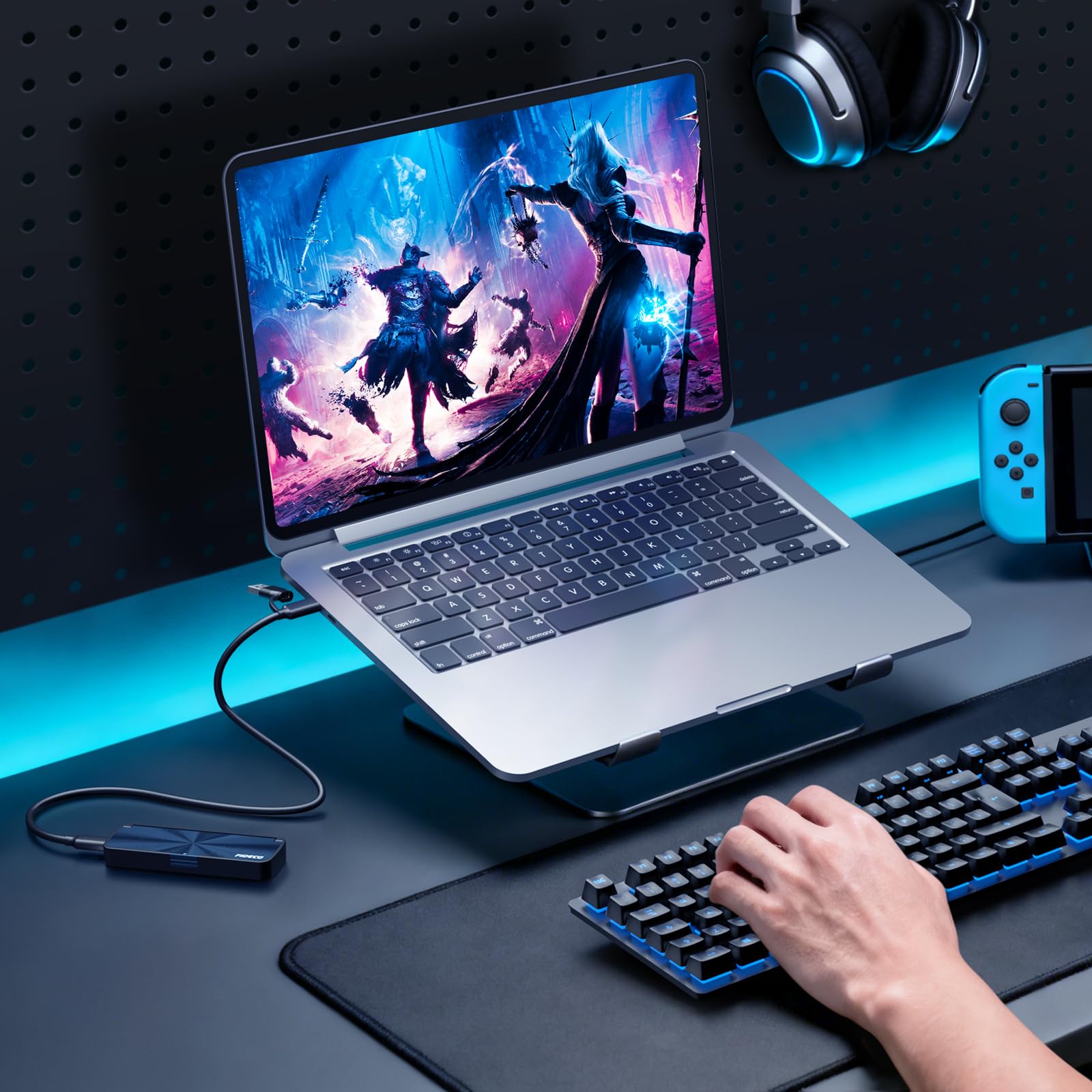 FIDECO Obudowa M.2 NVMe SSD, Adapter M.2 NVMe do USB, Czytnik SSD USB 3.2 Gen 2 (10Gbps) z bezpośrednią instalacją bez narzędzi, Obsługuje UASP i TRIM, Konstrukcja typu Sandwich (Niebieski)