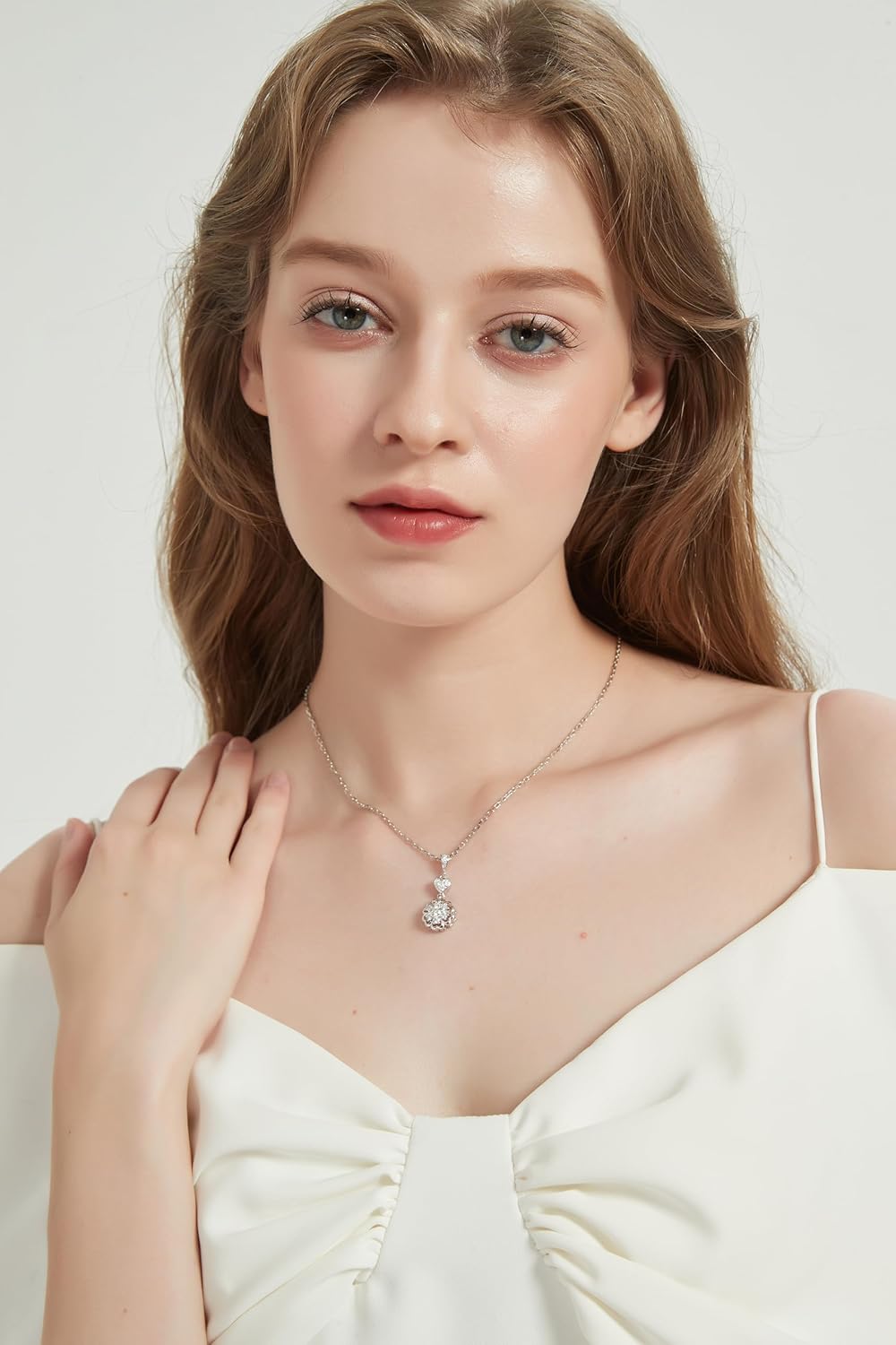 THELANDA Genuine Moissanite Sterling Silver Heart and Flower Pendant Necklace, Adjustable 18-20 Inch Chain with Lobster Clasp, Elegant Jewelry Gift for Women - Image 7