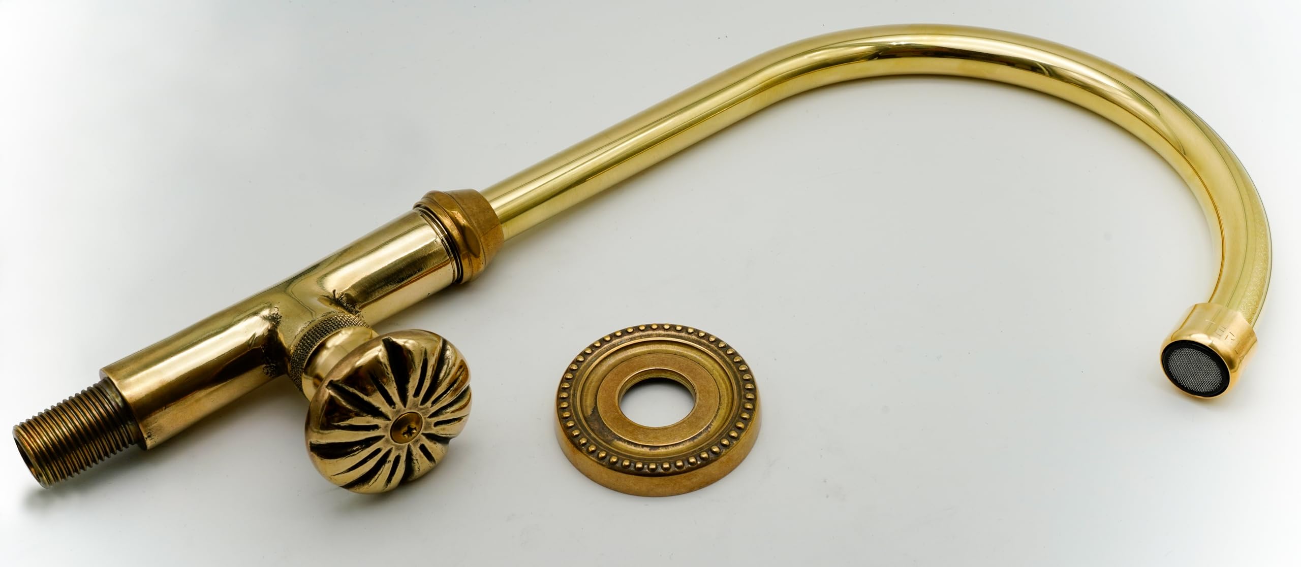 L'ARTISTICA F.LLI PERINCIOLI | Rubinetto Monoforo Bocca Alta Girevole | A colonna, a tubo, in ottone monoforo con canna alta per interno ed esterno, 365x185mm