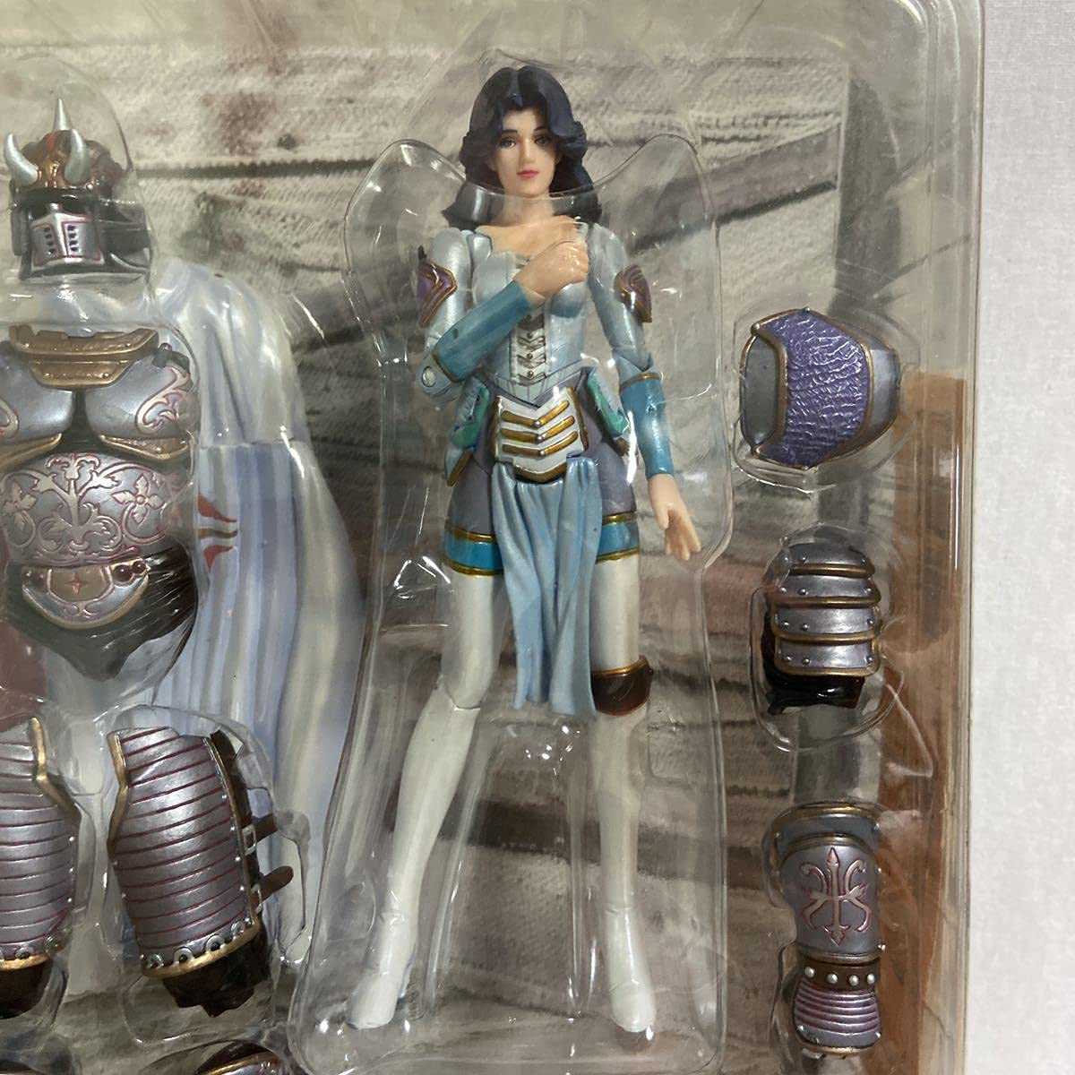 北斗の拳 200X ユリア フィギュアセット Amazon | 未 海洋堂 XEBEC TOYS 北斗の拳 ユリア & リュウガ