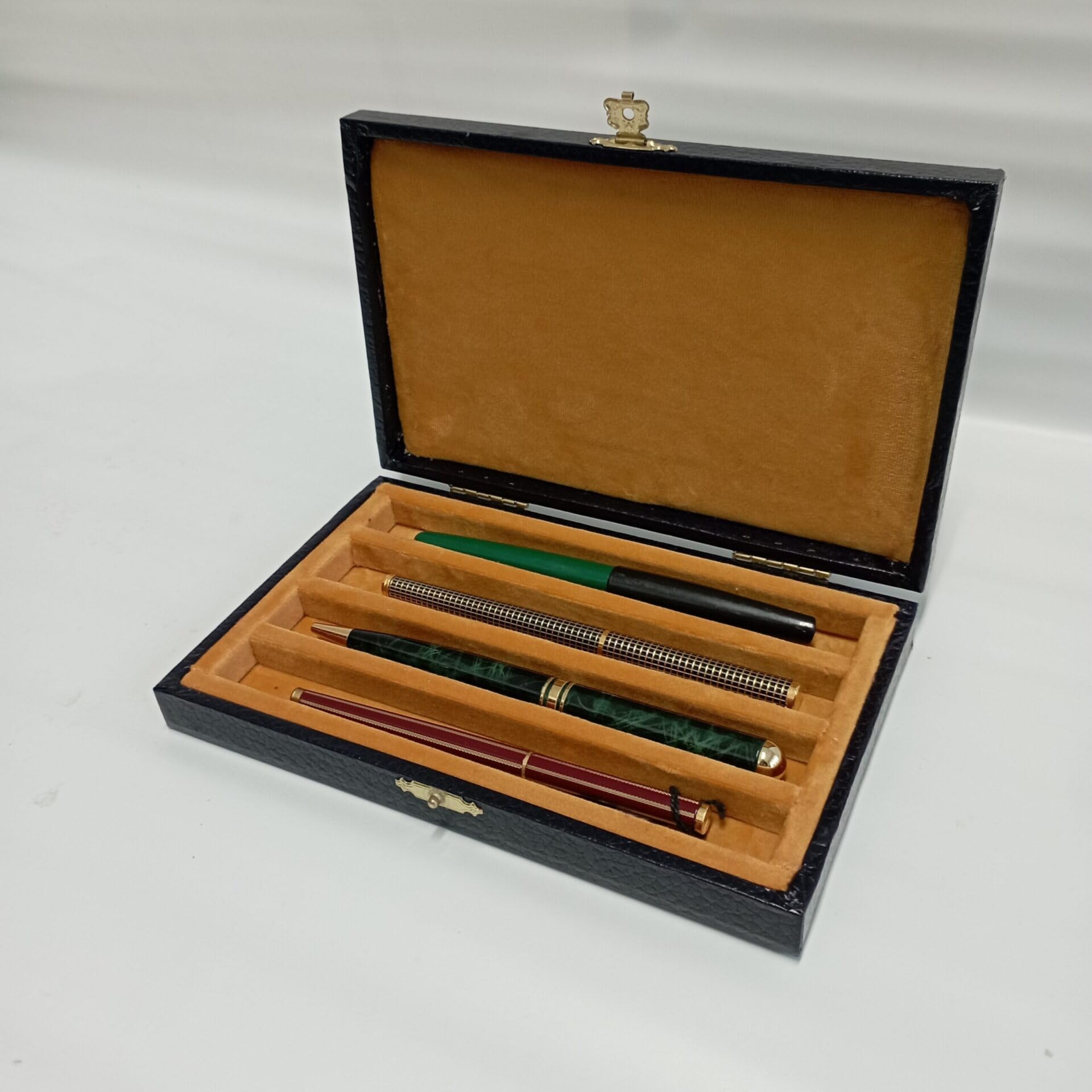 Etui Kolekcjonerskie na Pióra Wieczne i Przybory do Pisania, Ręcznie Robione z Drewna i Aksamitu, Eleganckie Pudełko do Przechowywania i Ekspozycji dla Kolekcjonerów