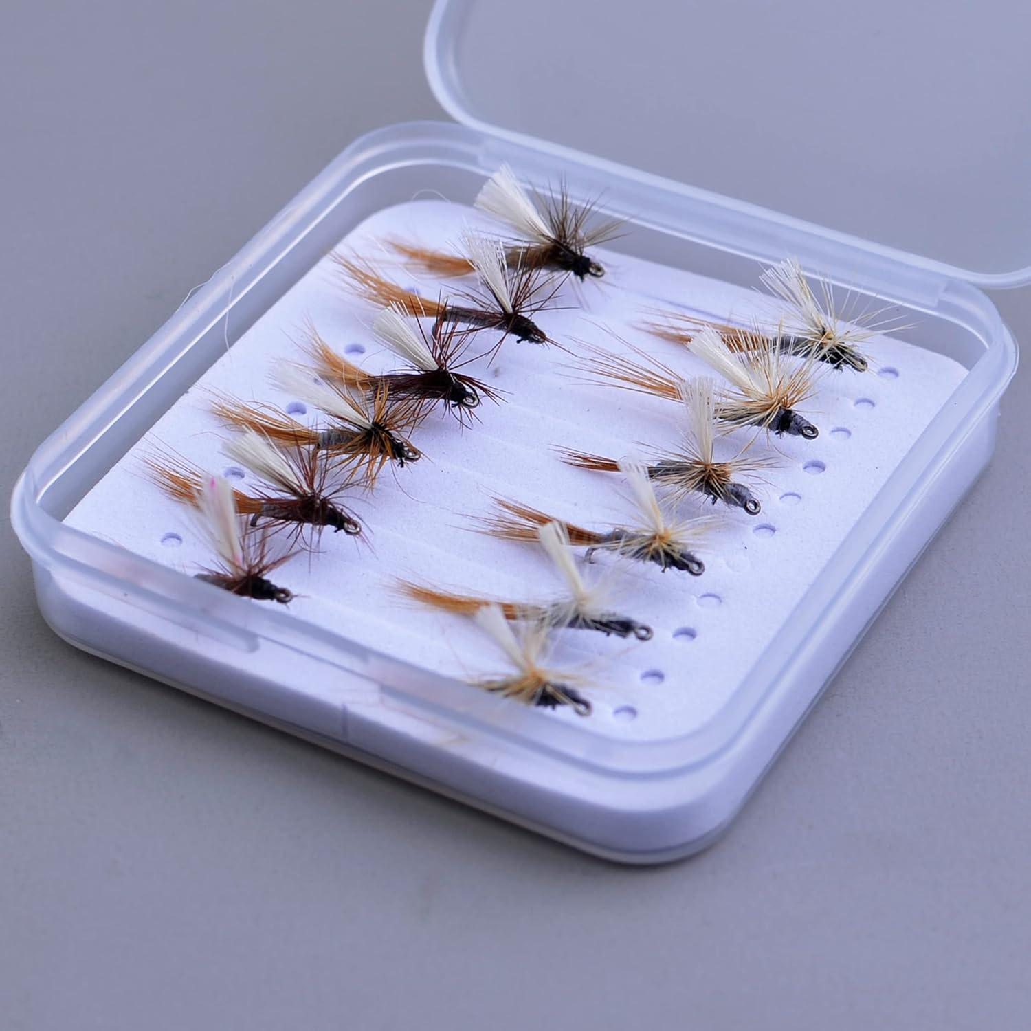 Fly Fishing Dry Flies/A Dozen/Caddis Parachute/DORATO Hare's Ear/ELK Hari/GRIFFITH'S GNAT/HEMMINGWAY/Parachute Adams/Royal Coachman/PEG'S Midge (Adams Parachute)