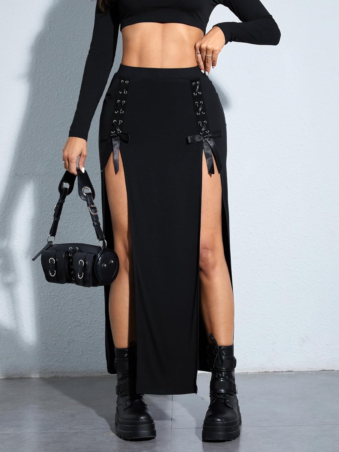 Verdusa Women's Buckle Split Thigh High Waist Clubwear Punk Loose Maxi Skirt - Image 7