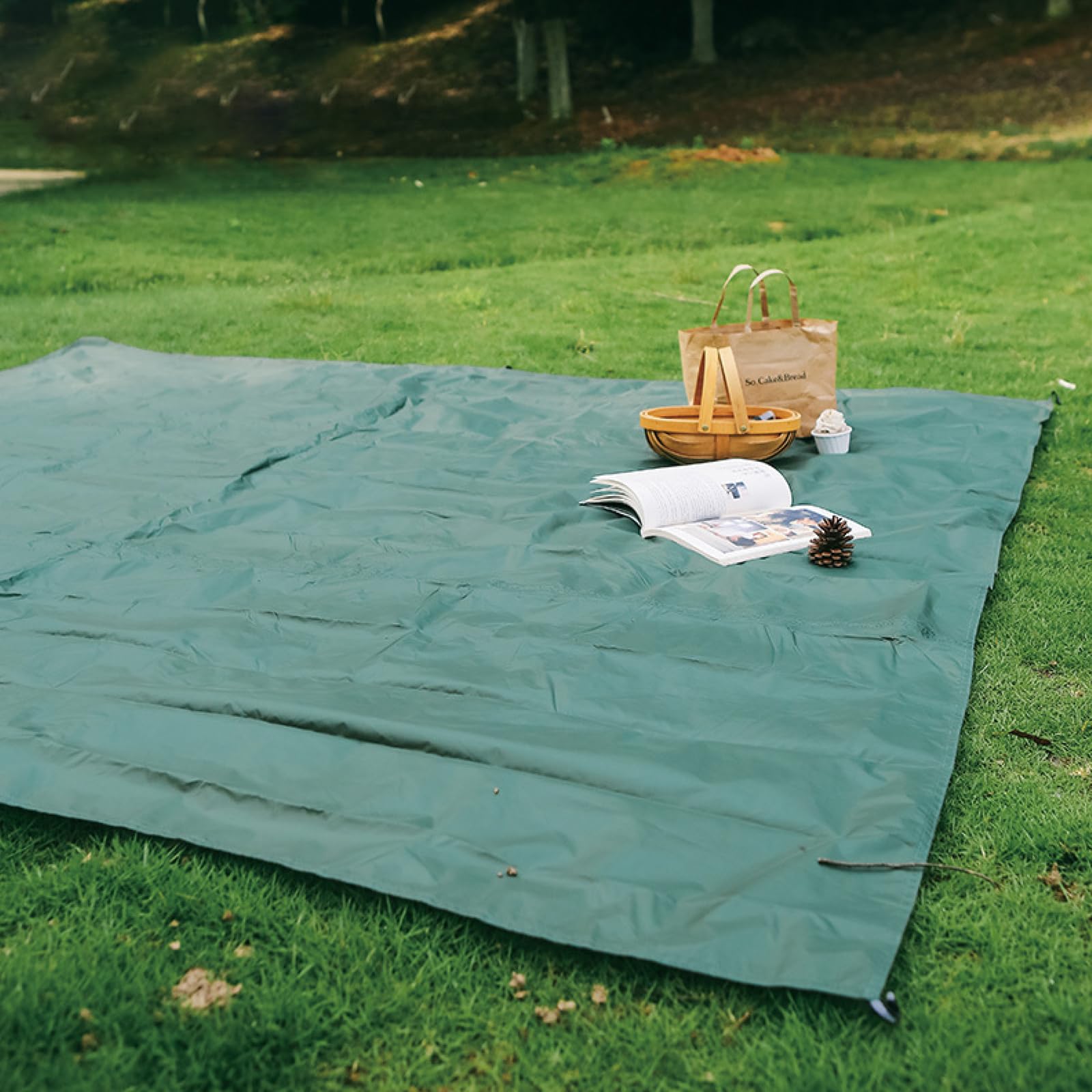 TRIWONDER Wodoodporna Plachta do Użytku na Zewnątrz, Kemping, Piknik, Plaża, Namiot, Hamak, Łódź, Weranda (Ciemnozielony, S - 1,5 x 2,2 m)