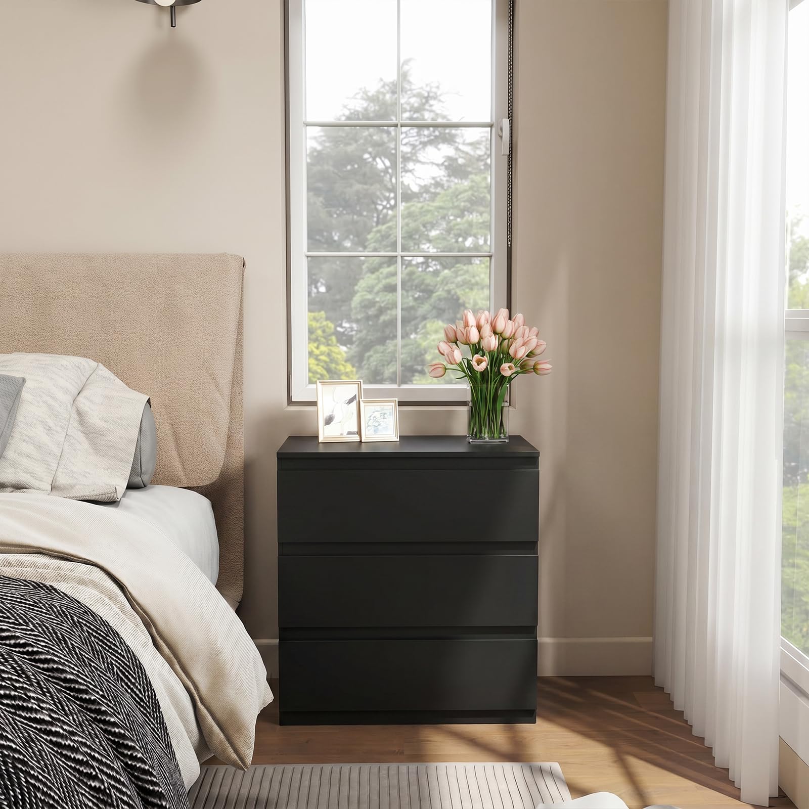 Cassettiera Camera da Letto con 3 cassetti, Mobiletto Salvaspazio in Stile Moderno, per Soggiorno Ingresso, 70 x 40 x 75cm, Nero | Comò Moderno in Legno Nero per Camera, Soggiorno, Ufficio, Corridoio