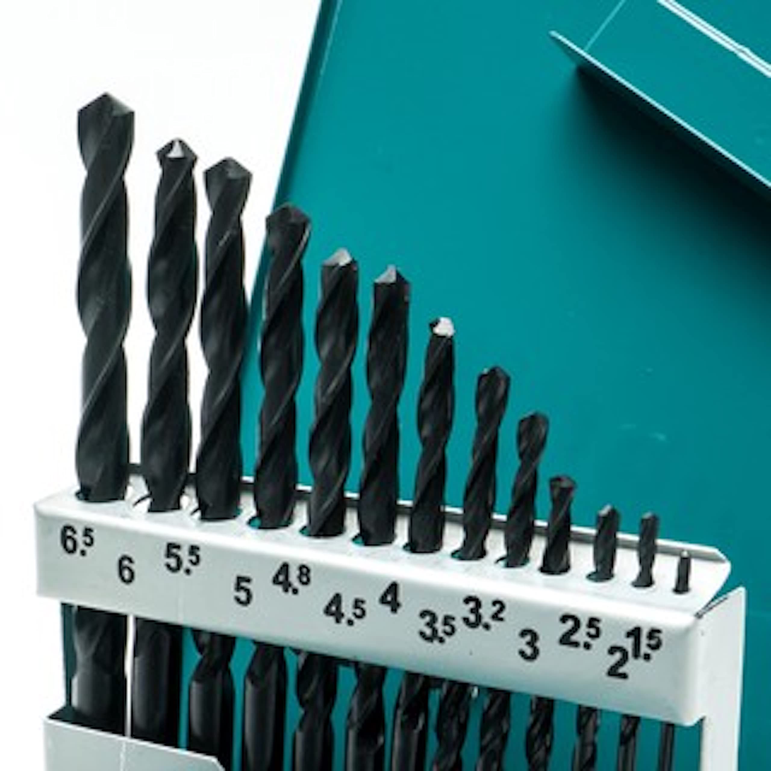 Amazon | マキタ(Makita) ドリル ビットDIN338 13本セット ケース 付属