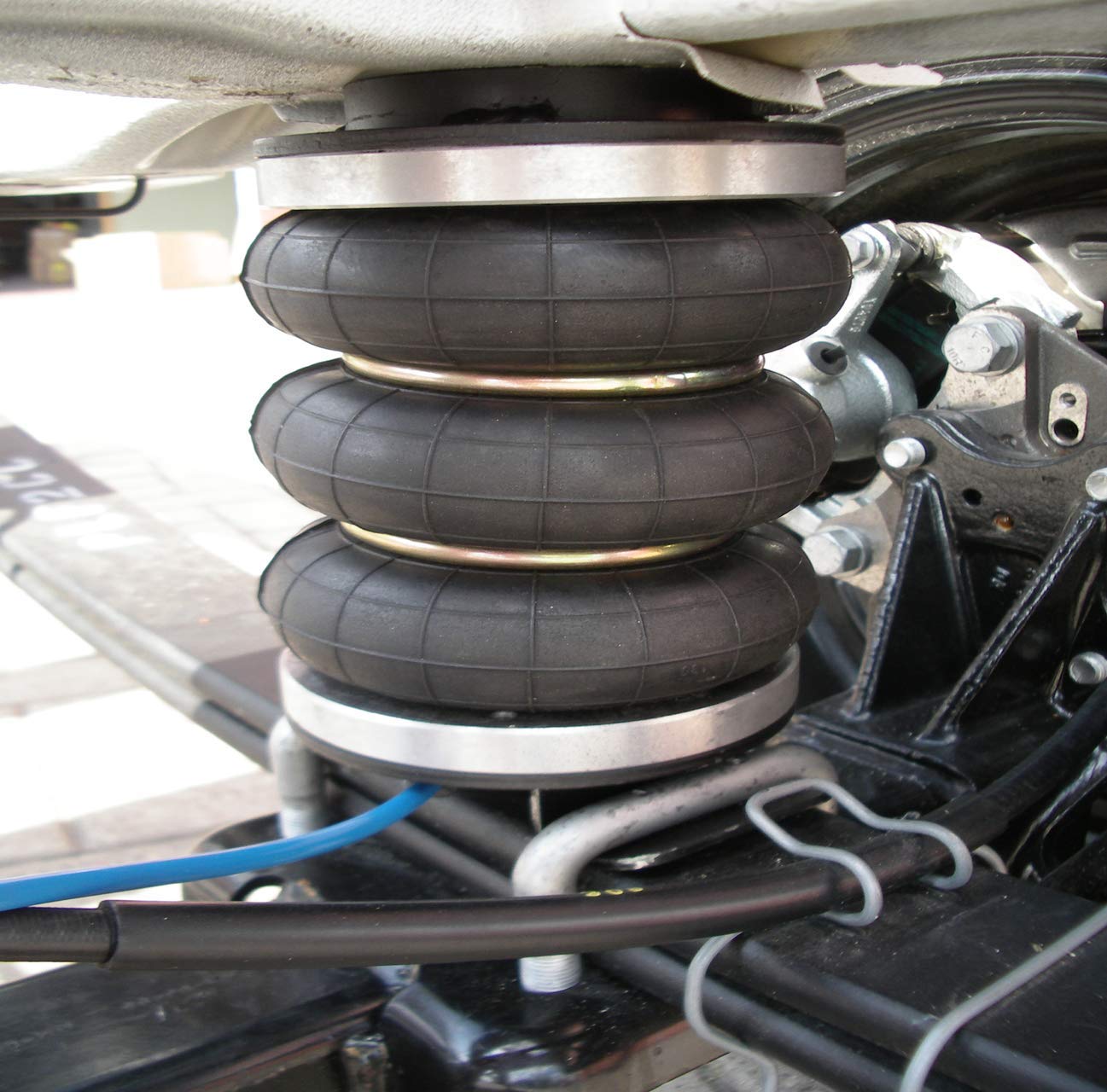 Sospensione pneumatica per camper Z6 incl. cruscotto con manometro specifico per veicolo adatto per FIAT Ducato/Peugeot Boxer/Citroen Jumper (tipo 250) dal modello 07/2006-oggi