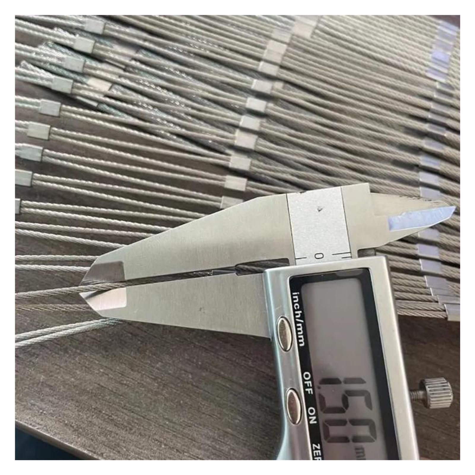 Rete di sicurezza flessibile in acciaio inox 304 per balconi, 10 cm, protezione per scale agricole (0,8 x 25 m) per sicurezza e protezione