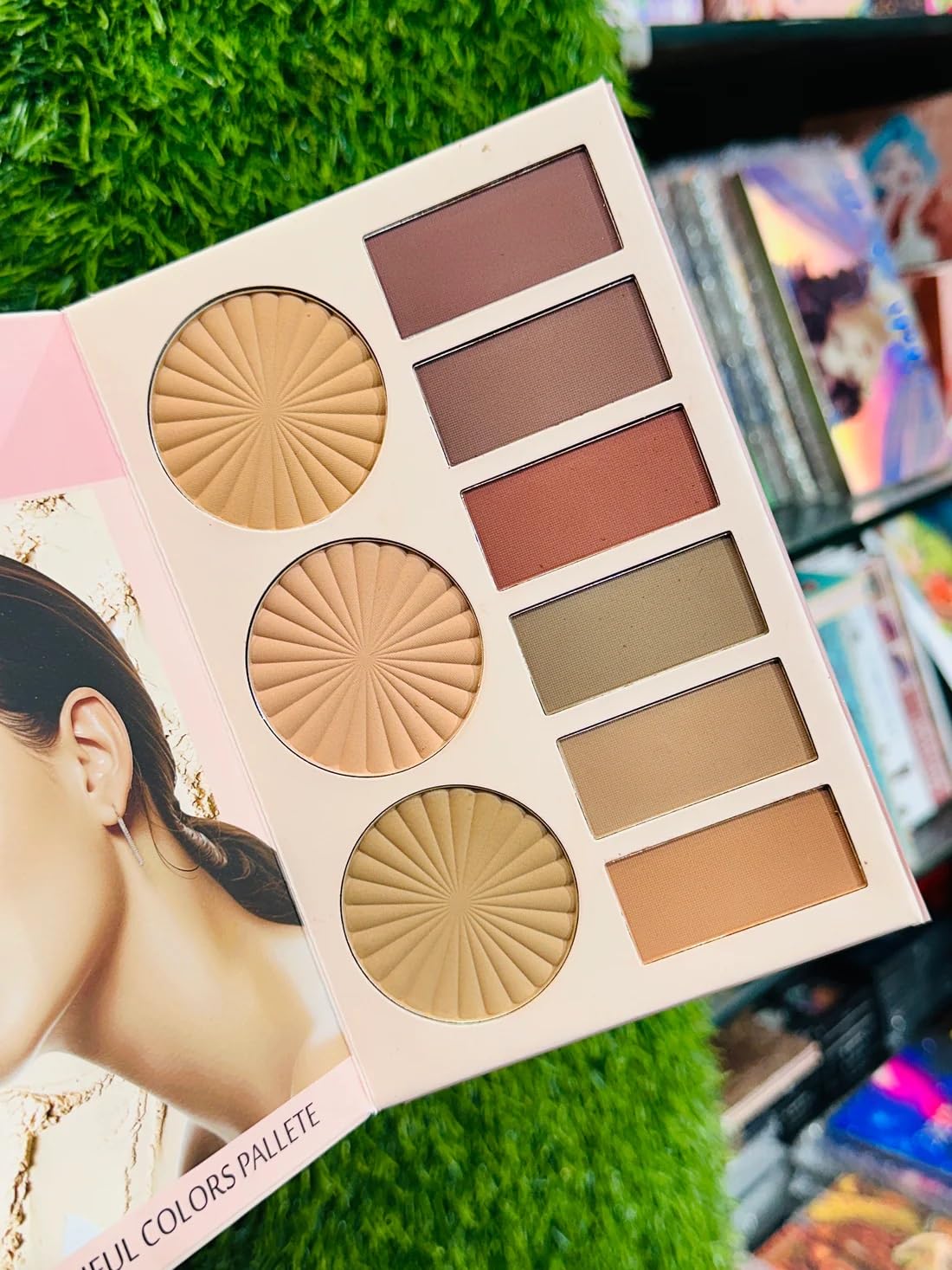 NYLI Professional 3 Pages foldable 4 in 1 Makeup Book include highlighter, blusher, eyeshadow, contour & concealer (Multicolor) 2