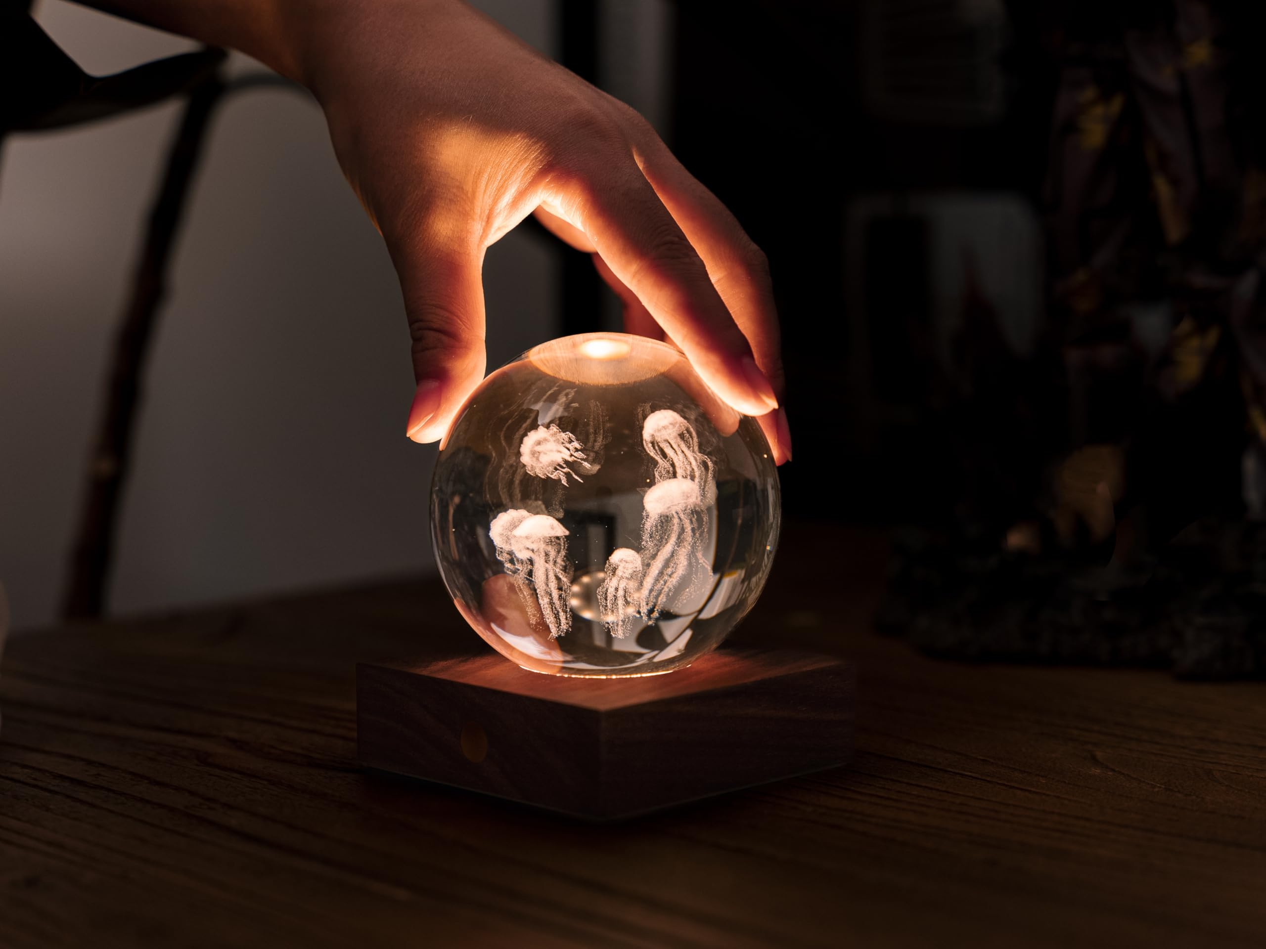 Gingko Design Amber Crystal Light - Jellyfish, Moon-gray - Image 2