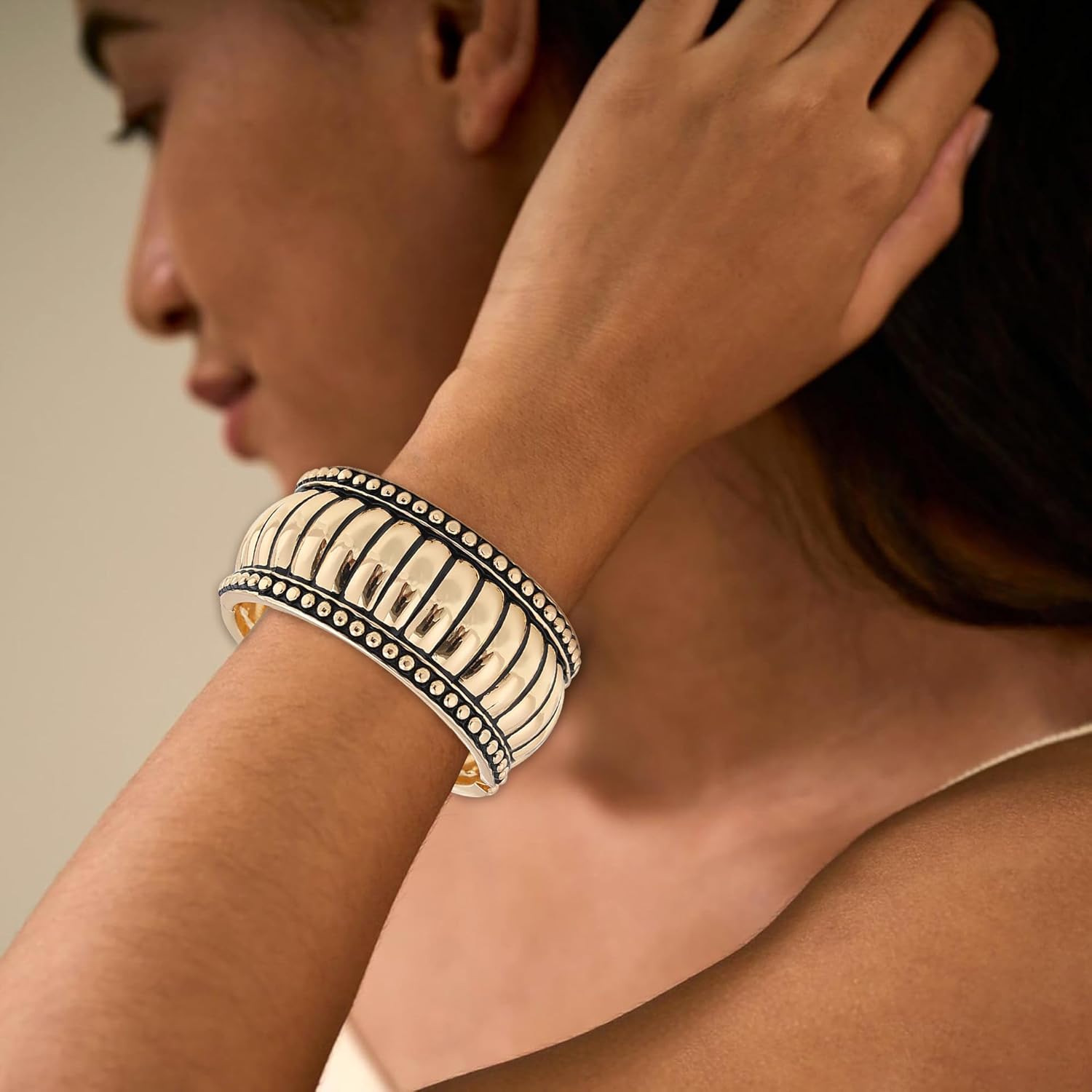 HIIXHC Bangle Bracelets for Women Gold Plated Polished Chunky Oval Bangle Bracelet Cuff Bracelets for Women with Gift Bag - Image 2