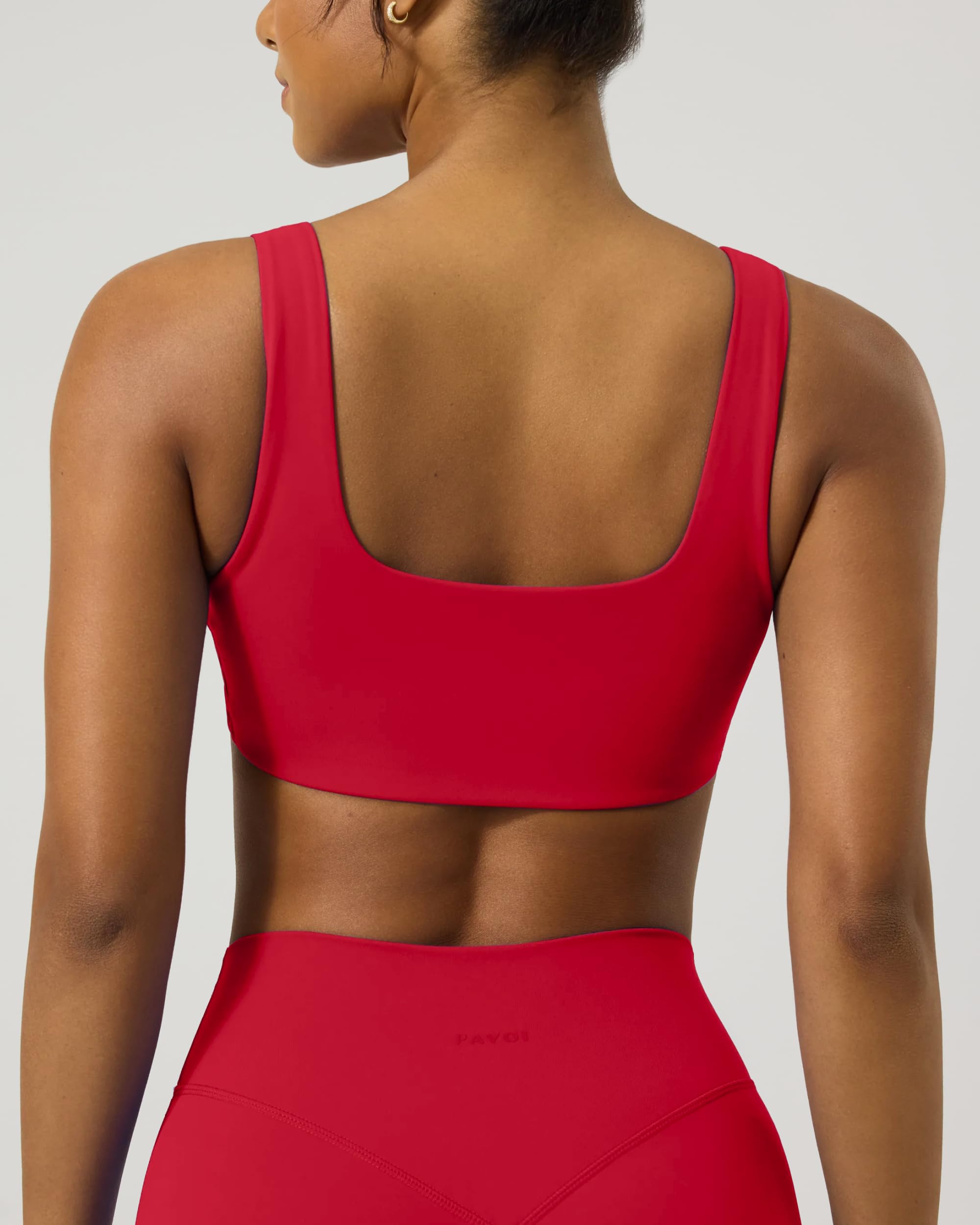 PAVOI ACTIVE Biustonosz sportowy dla kobiet z twistowym przodem, podwójnie dopasowywana osłona, trening, płuczko V z przodu i z tyłu, FlexFlow, czerwone chilli, M