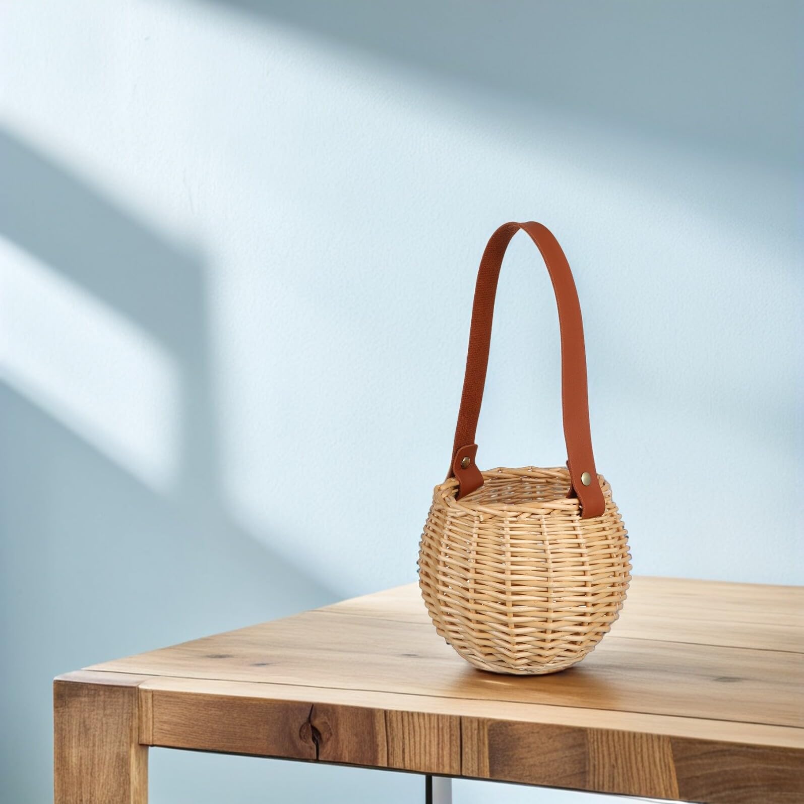 Cesta Tejida de Mimbre con Asa para Niña Flores Cesta Decorativa Multiusos para Bodas y Fiestas Artesanal para Almacenamiento y Decoración