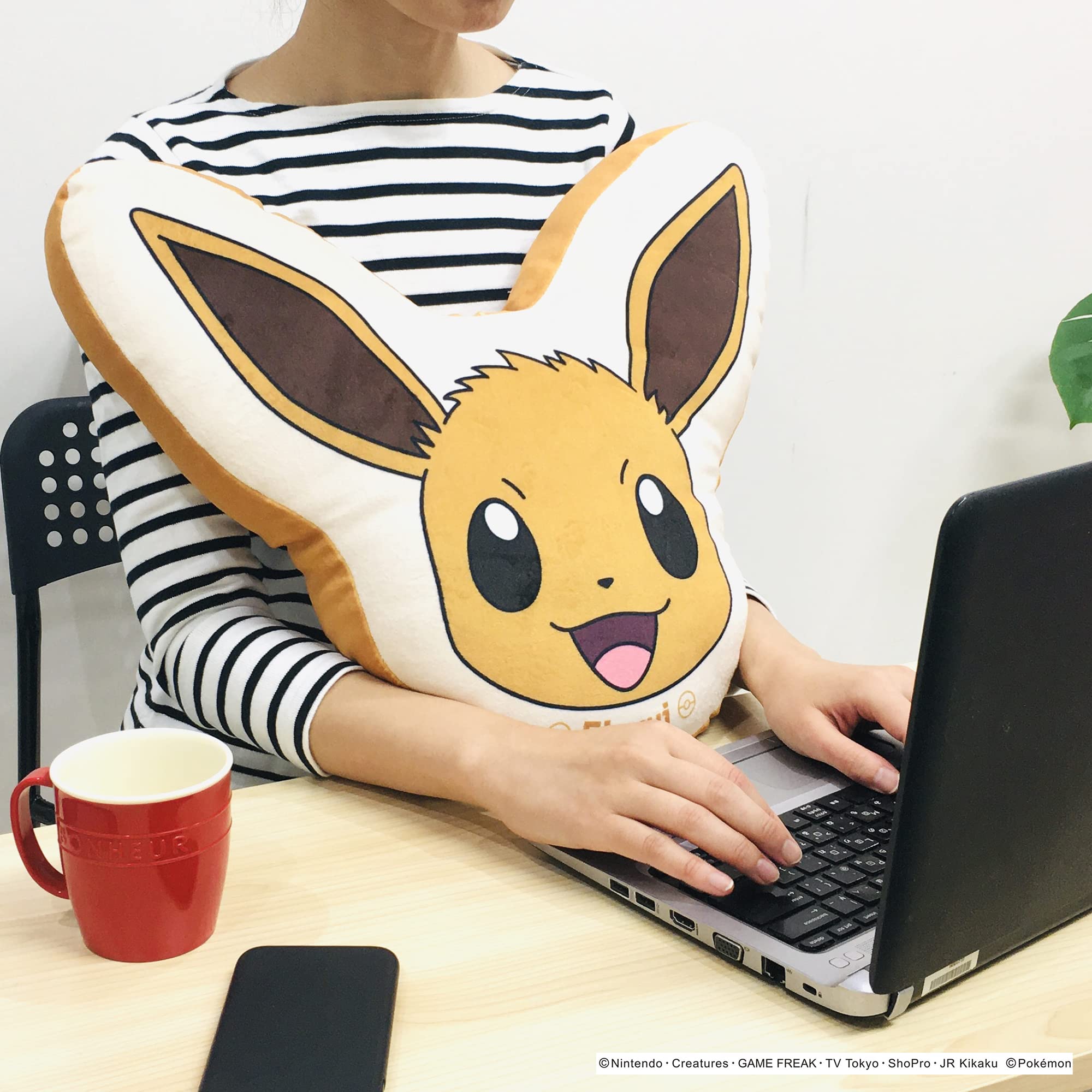 Amazon.co.jp: MORIPiLO 抱き枕 ポケモン イーブイ (もちもちフェイス
